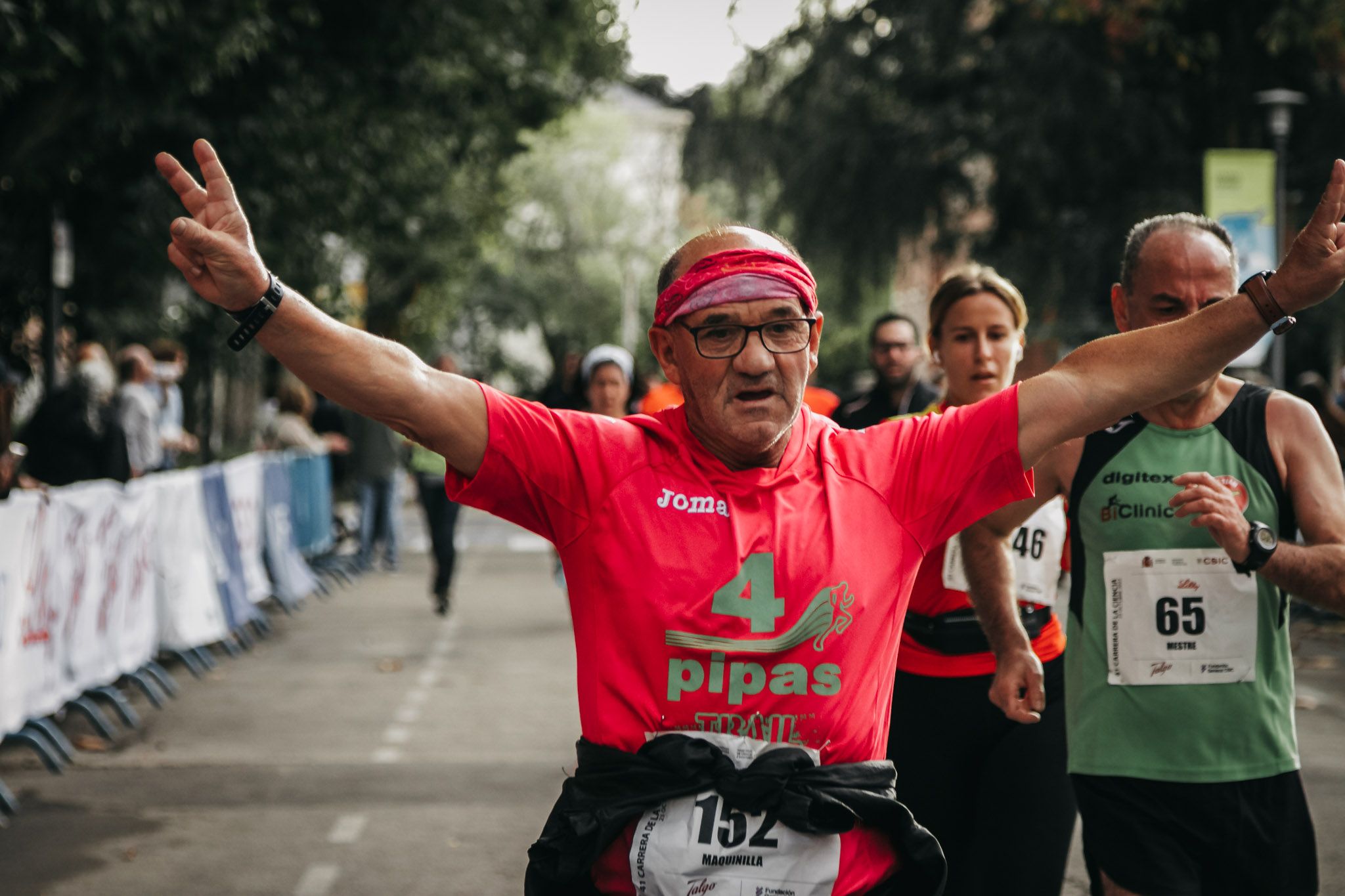 Todas las fotos de meta de la Carrera de la Ciencia 2022. (1076)