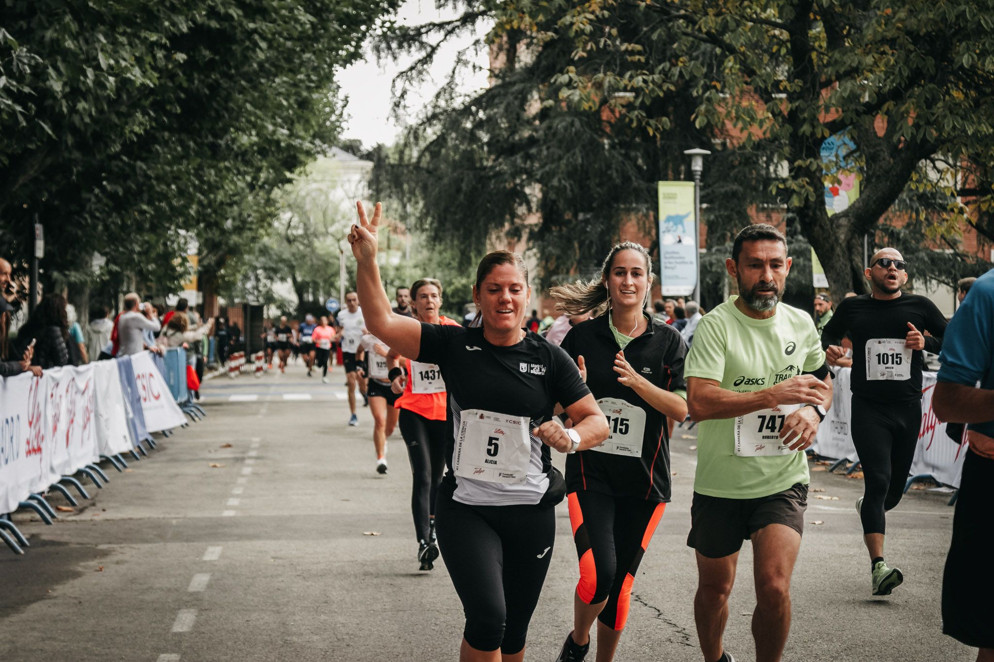 Todas las fotos de meta de la Carrera de la Ciencia 2022. (862)