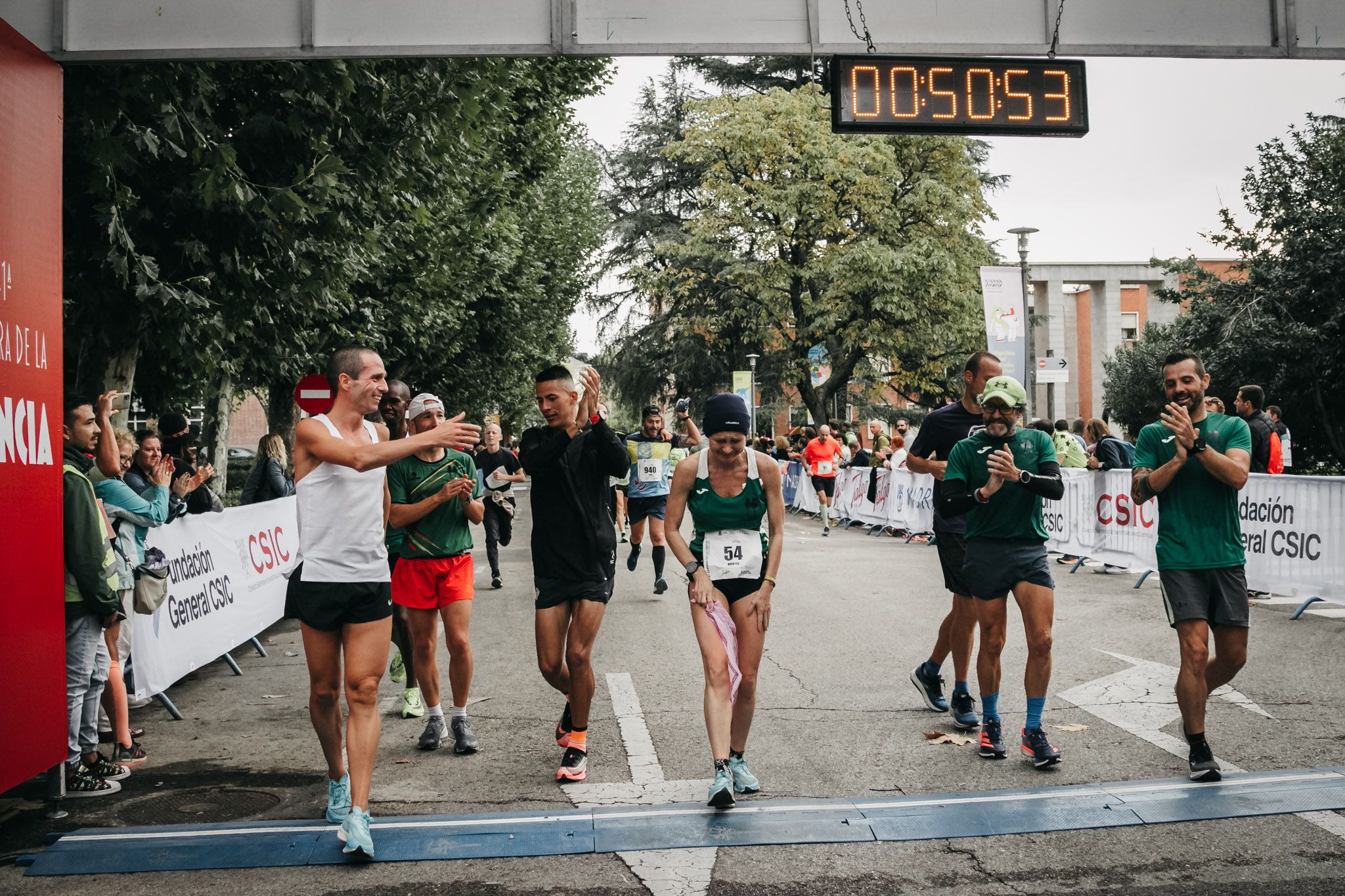Todas las fotos de meta de la Carrera de la Ciencia 2022. (685)
