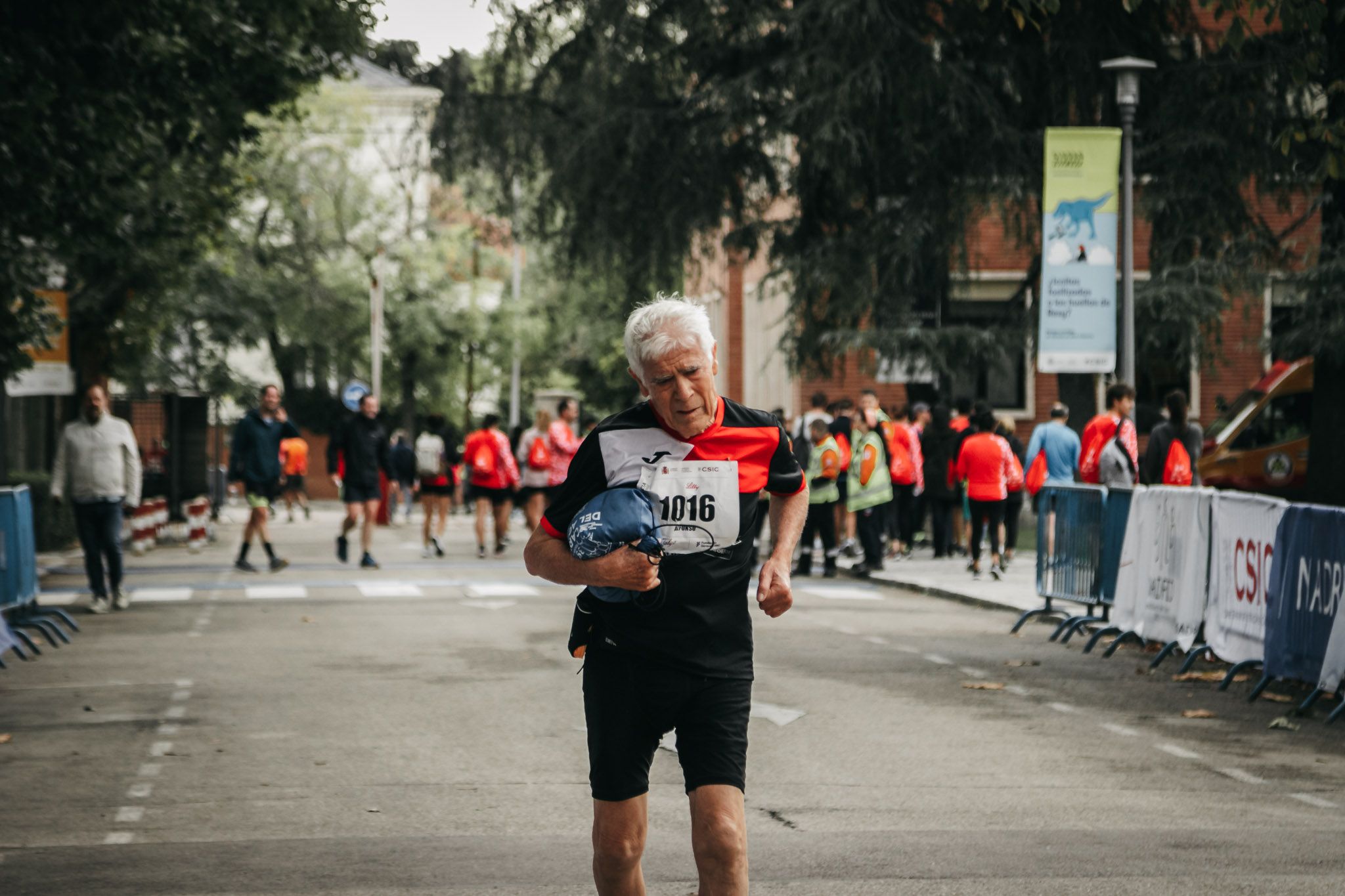 Todas las fotos de meta de la Carrera de la Ciencia 2022. (1588)