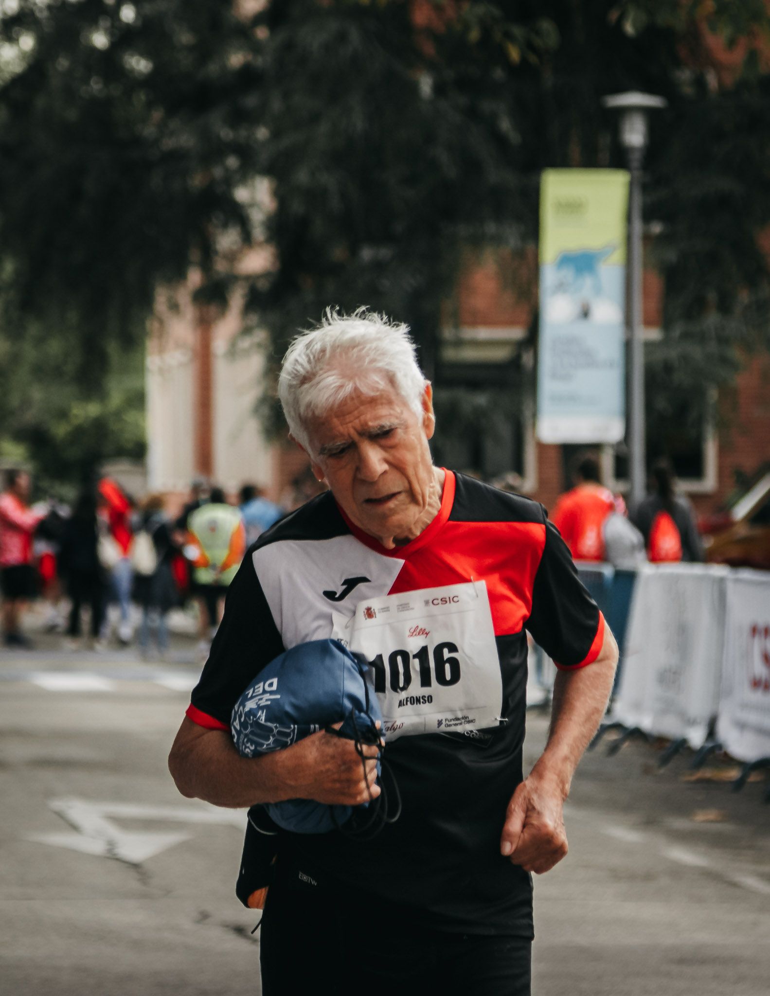 Todas las fotos de meta de la Carrera de la Ciencia 2022. (1591)