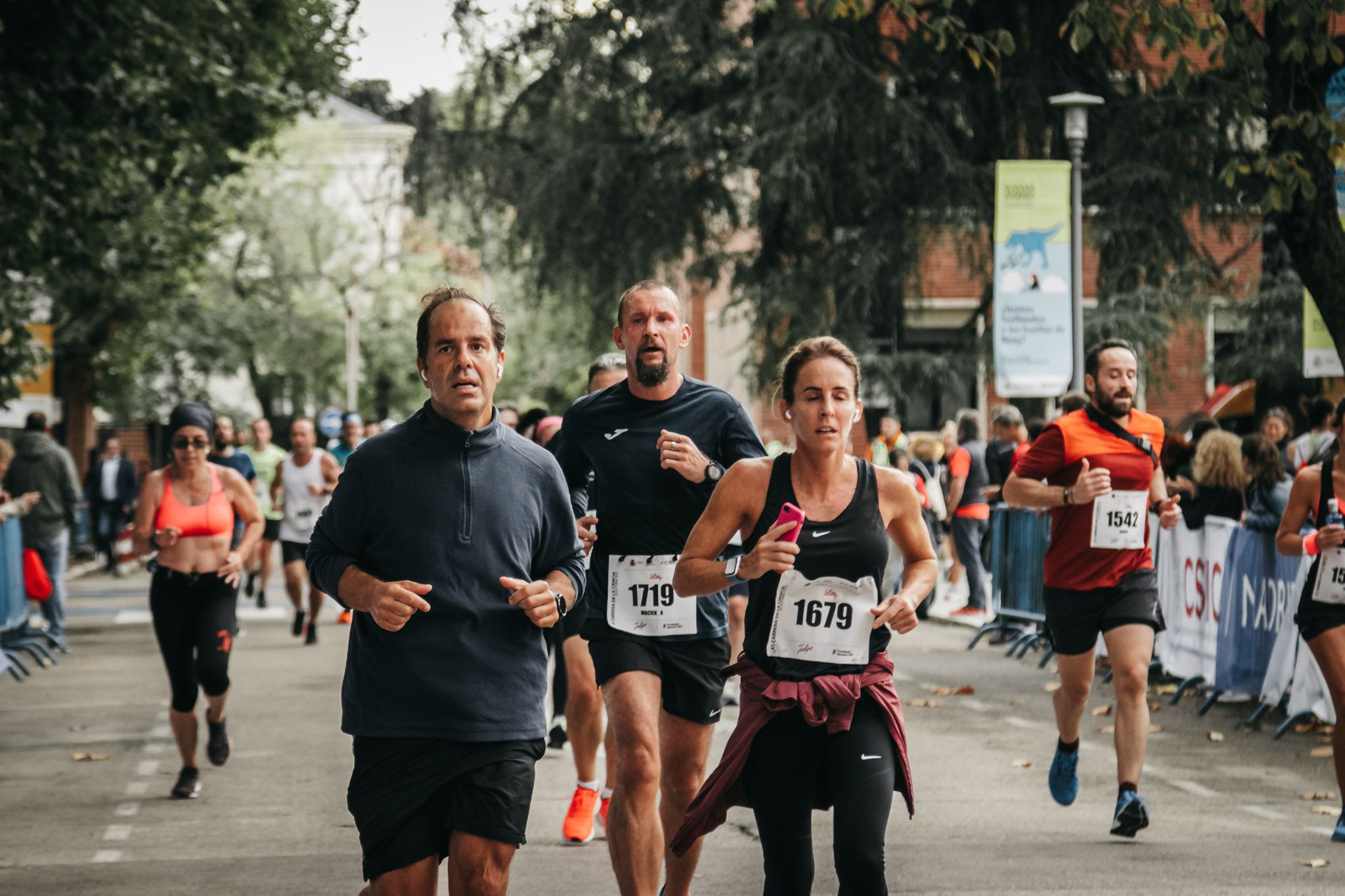 Todas las fotos de meta de la Carrera de la Ciencia 2022. (892)