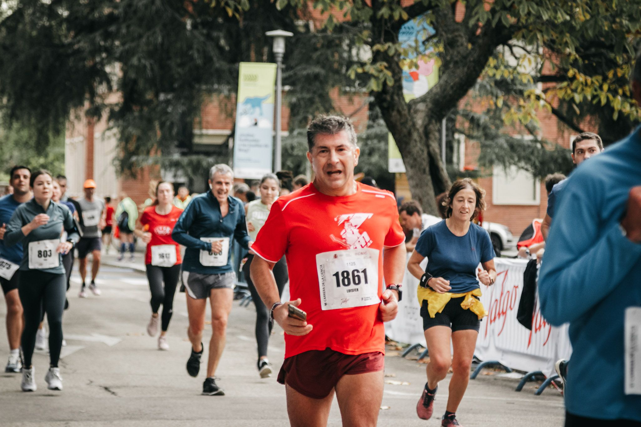 Todas las fotos de meta de la Carrera de la Ciencia 2022. (910)