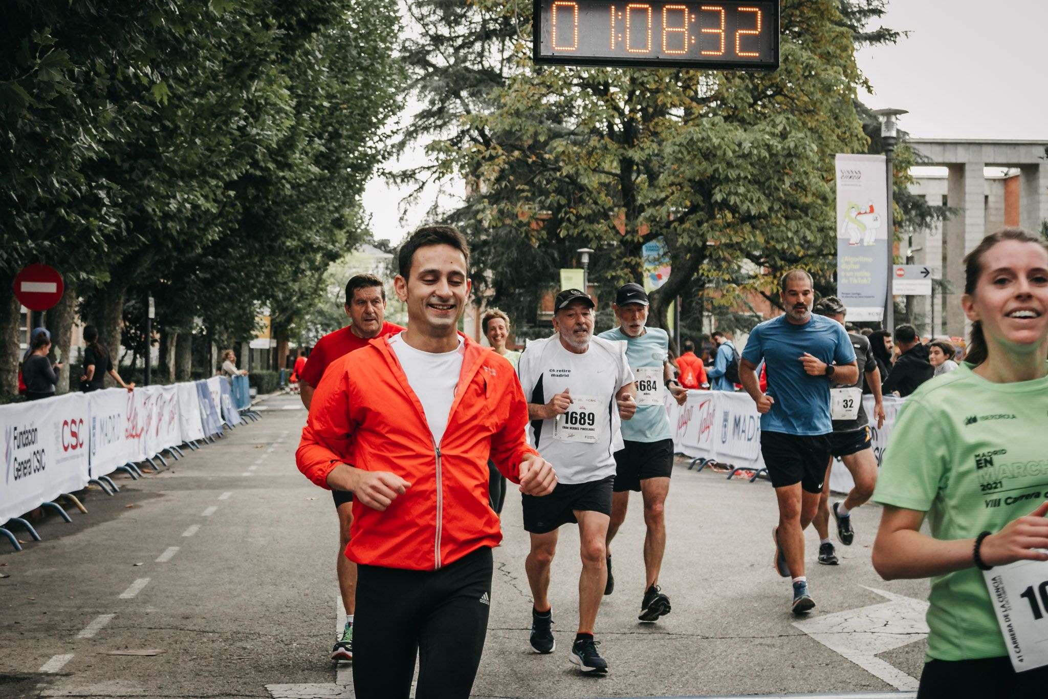 Todas las fotos de meta de la Carrera de la Ciencia 2022. (1374)