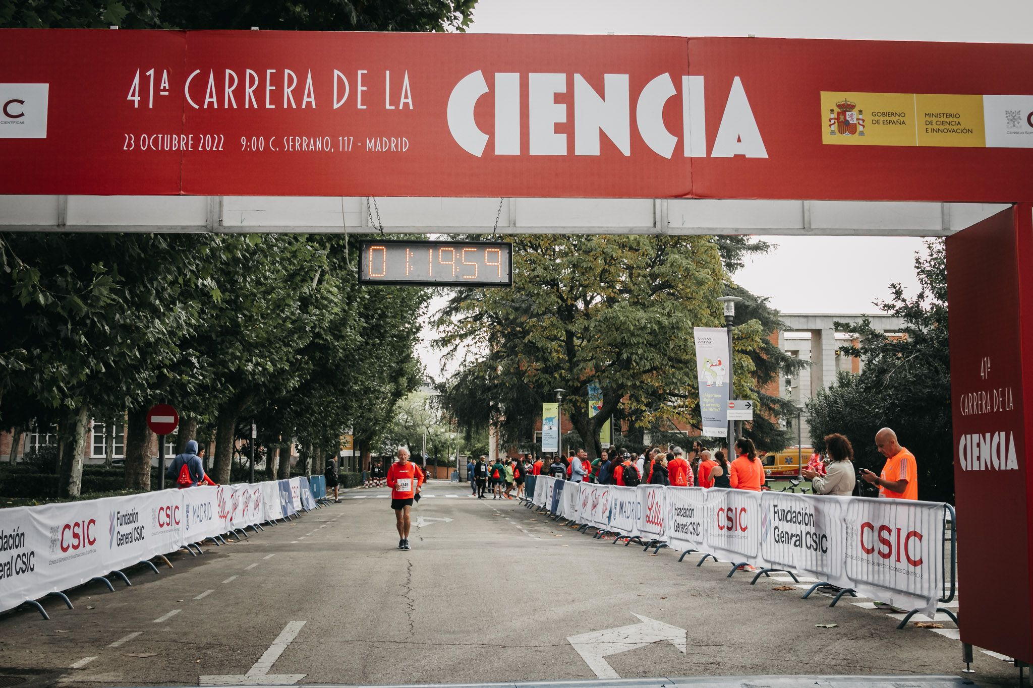 Todas las fotos de meta de la Carrera de la Ciencia 2022. (1621)