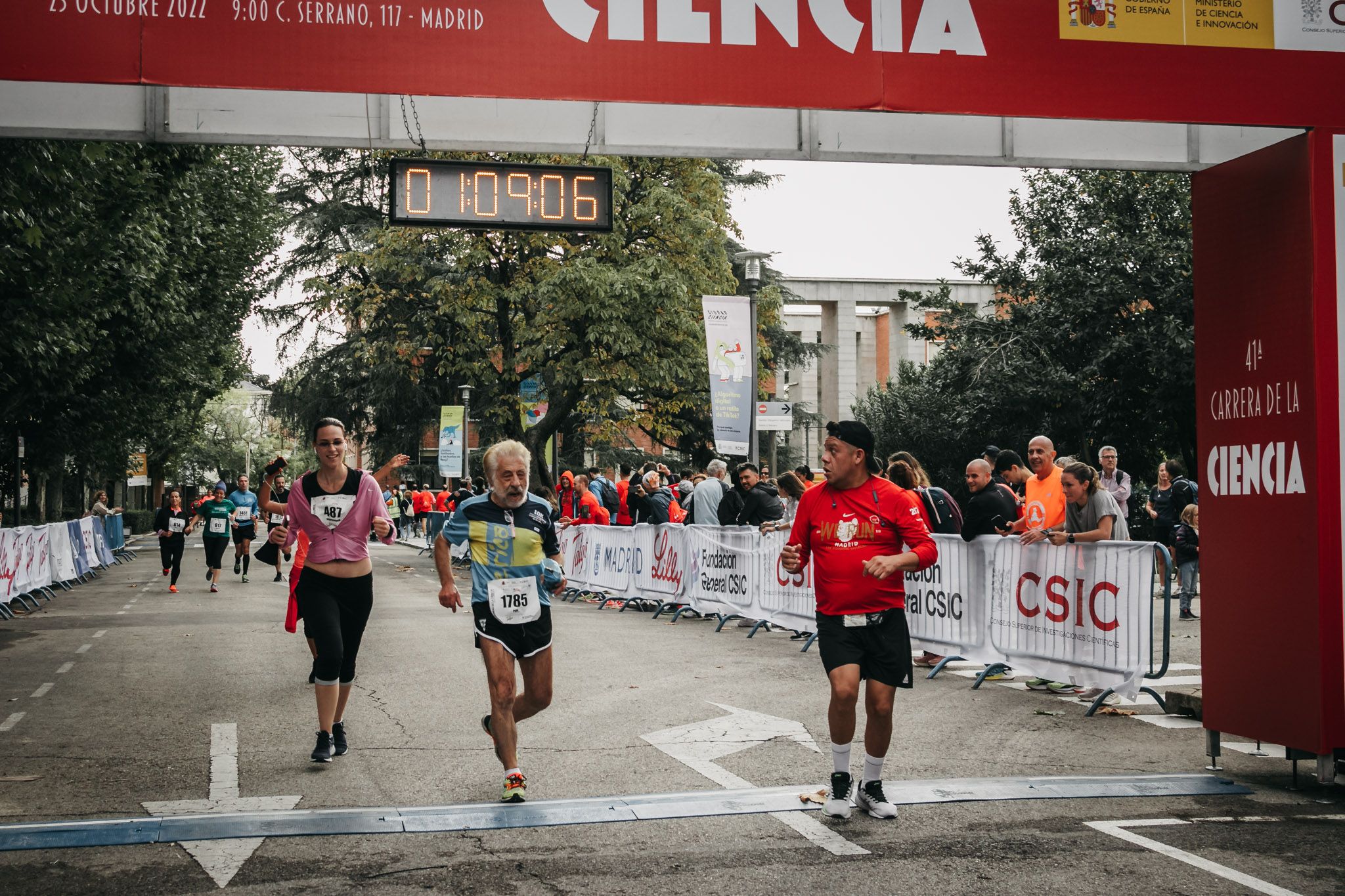Todas las fotos de meta de la Carrera de la Ciencia 2022. (1395)