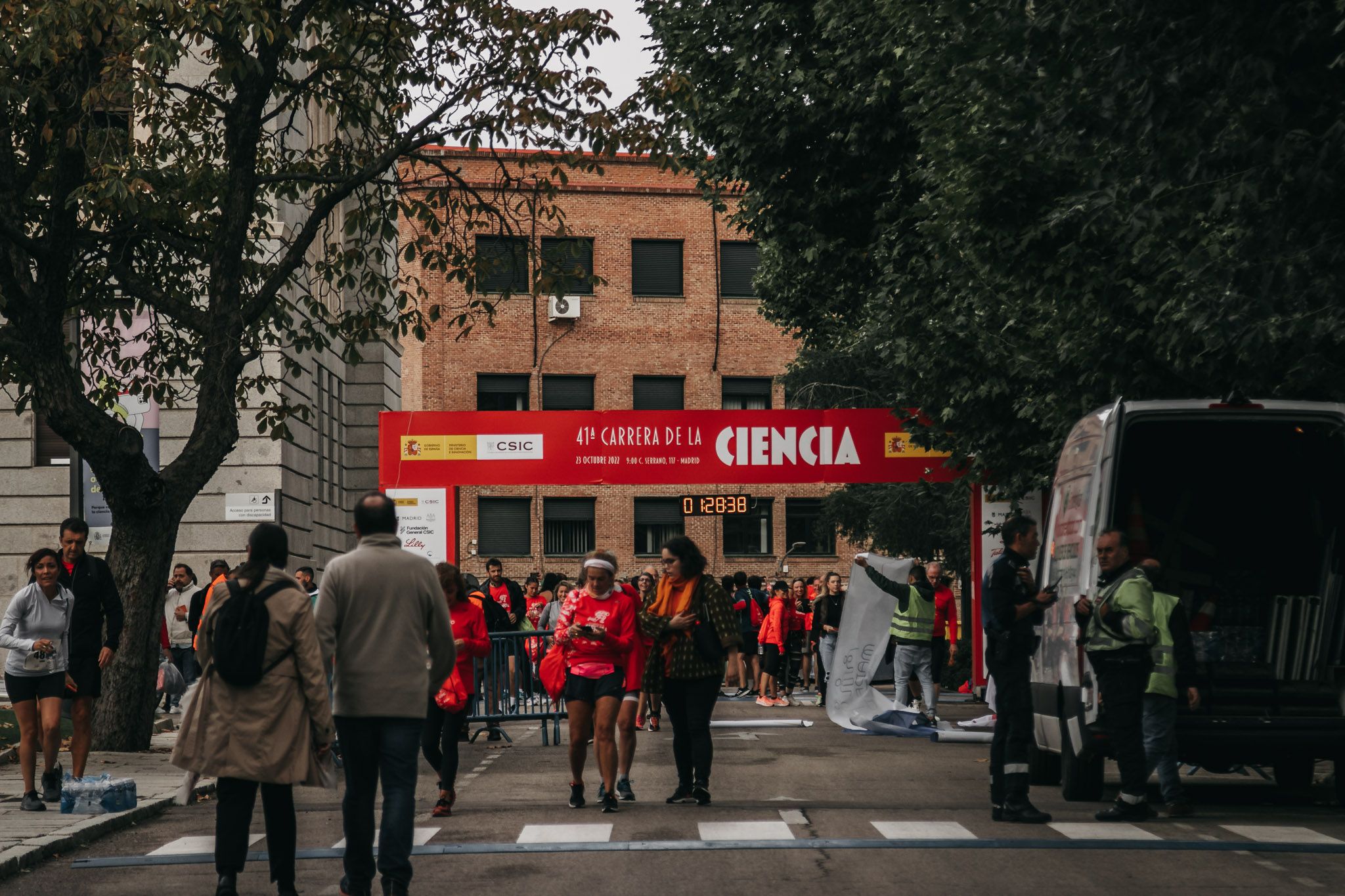 Todas las fotos de meta de la Carrera de la Ciencia 2022. (1674)