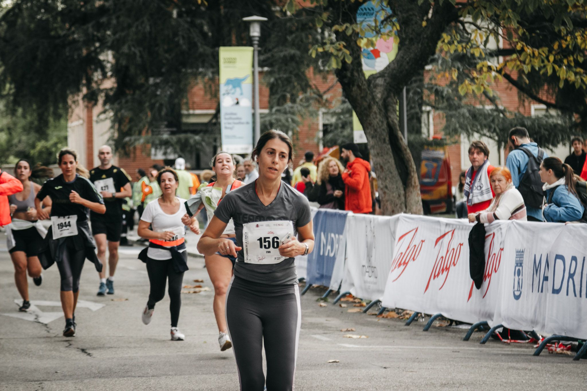 Todas las fotos de meta de la Carrera de la Ciencia 2022. (1190)