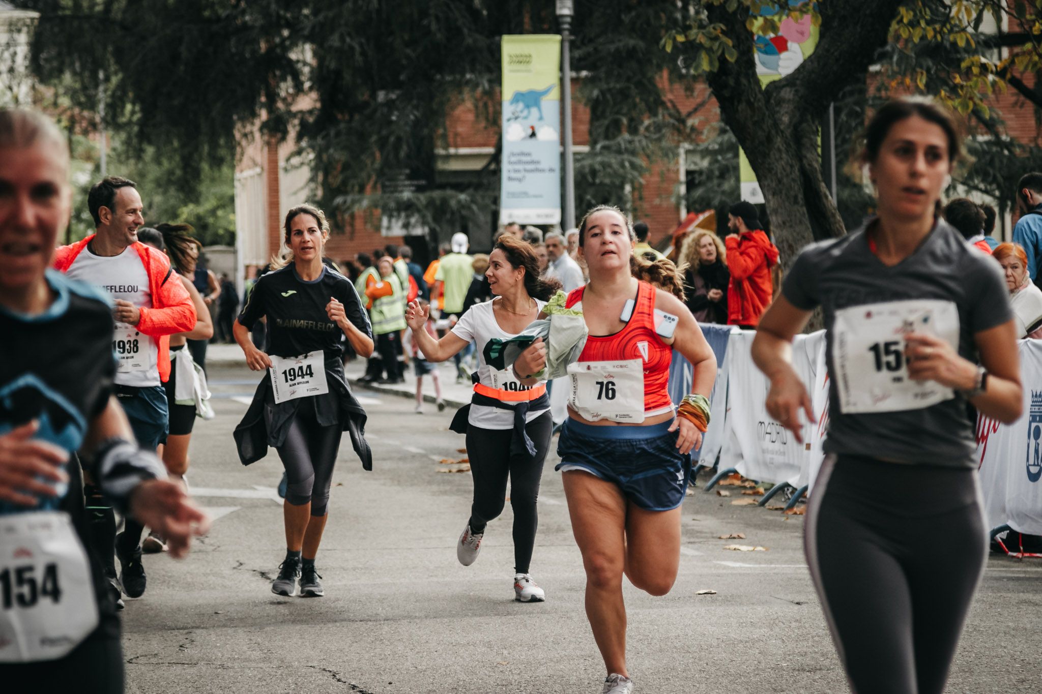 Todas las fotos de meta de la Carrera de la Ciencia 2022. (1192)