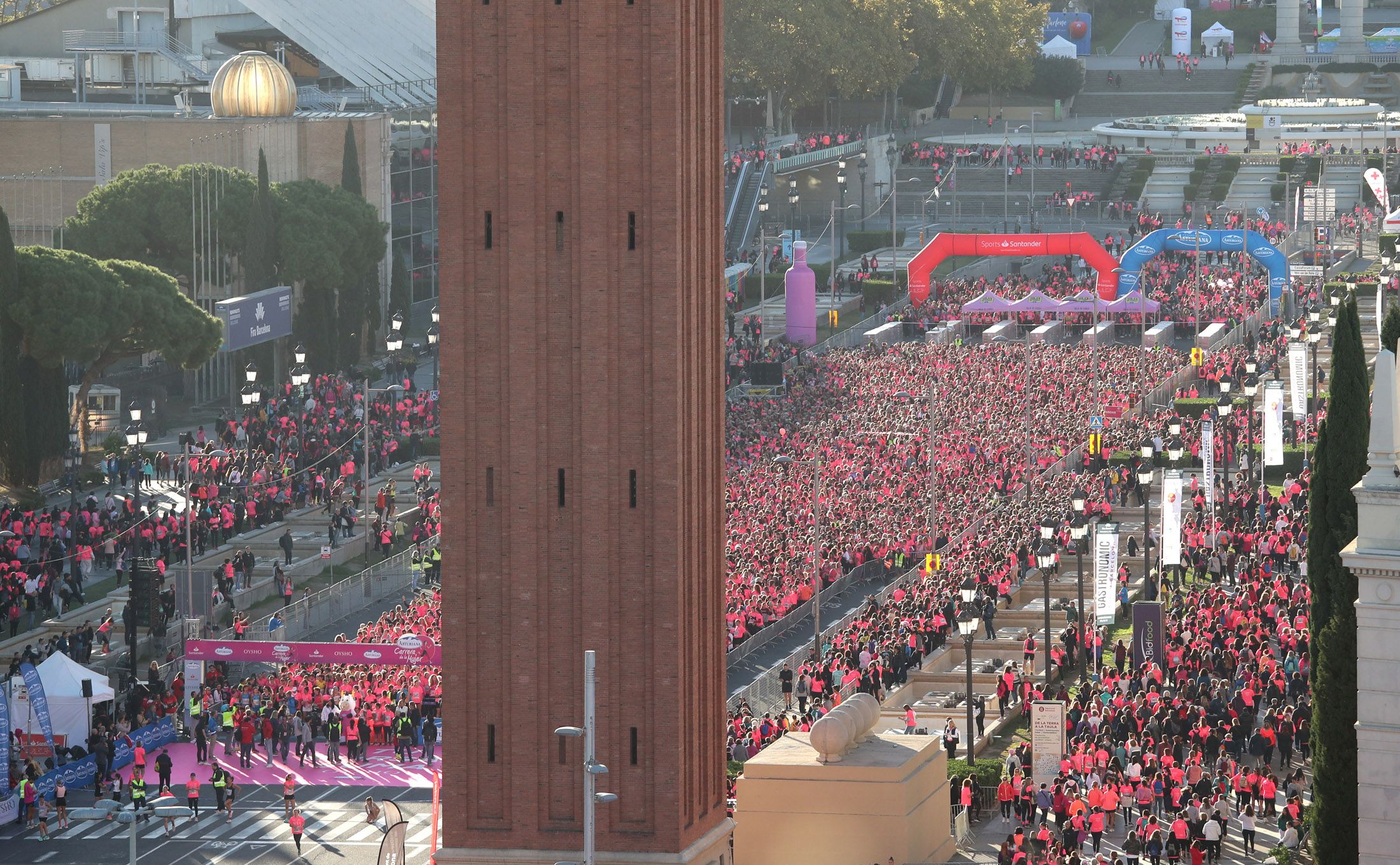 Las mejores fotos de la Carrera de la Mujer de Barcelona 2022.043   AS2I5813