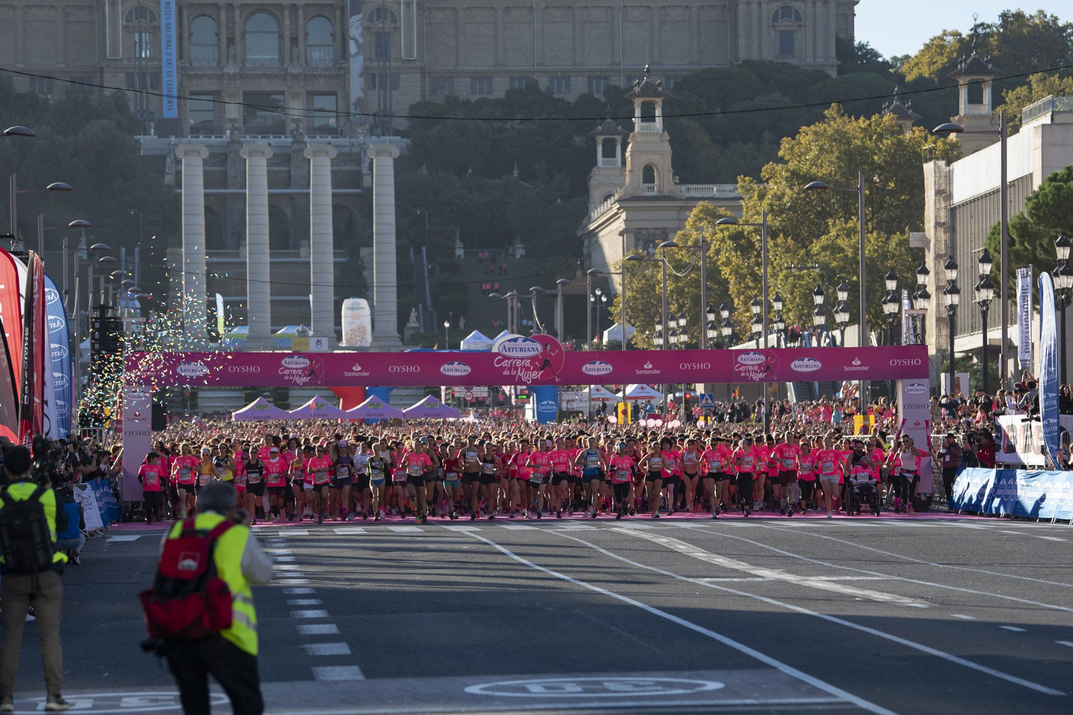 Las mejores fotos de la Carrera de la Mujer de Barcelona 2022.059    JL15334