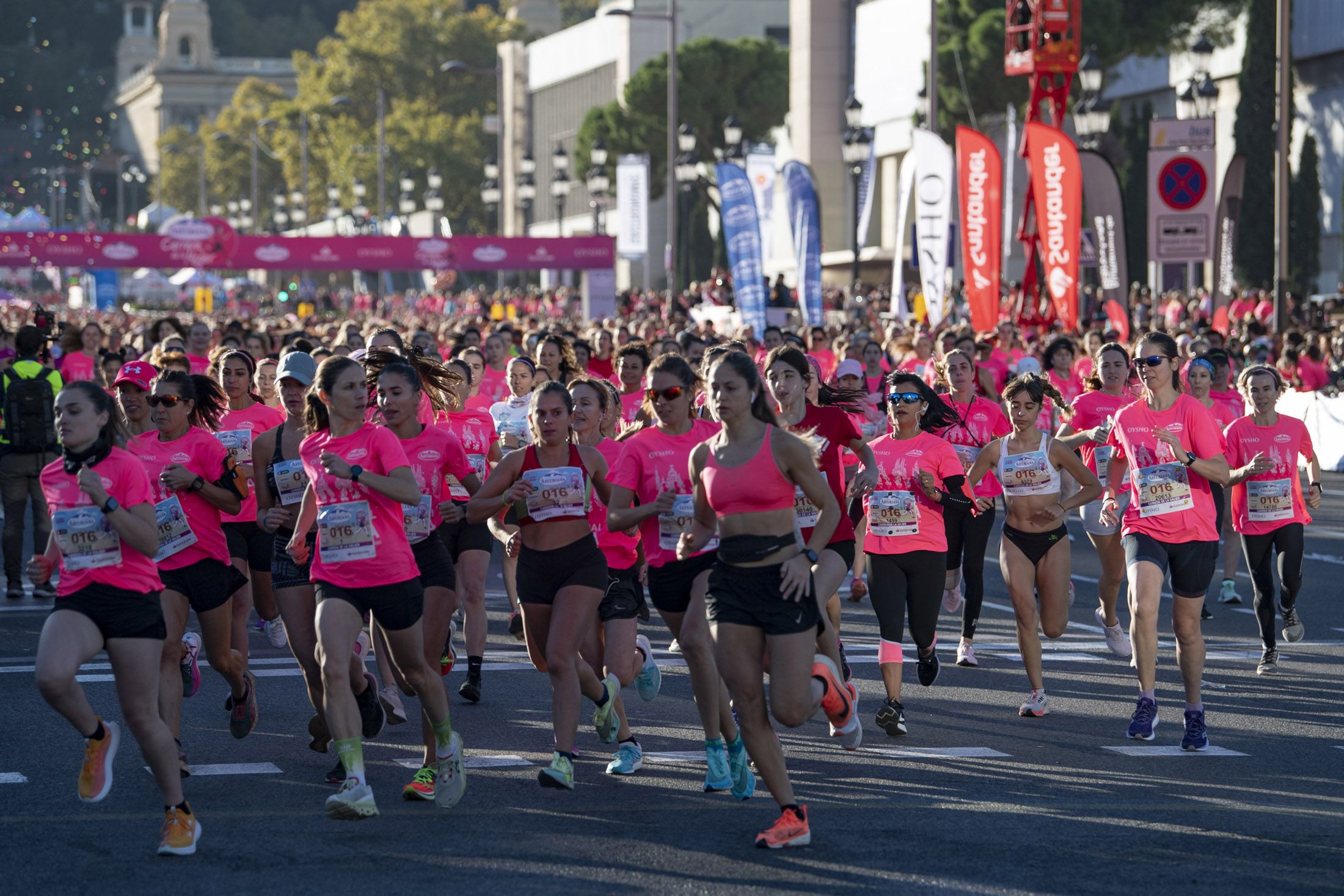 Las mejores fotos de la Carrera de la Mujer de Barcelona 2022.064    JL15387