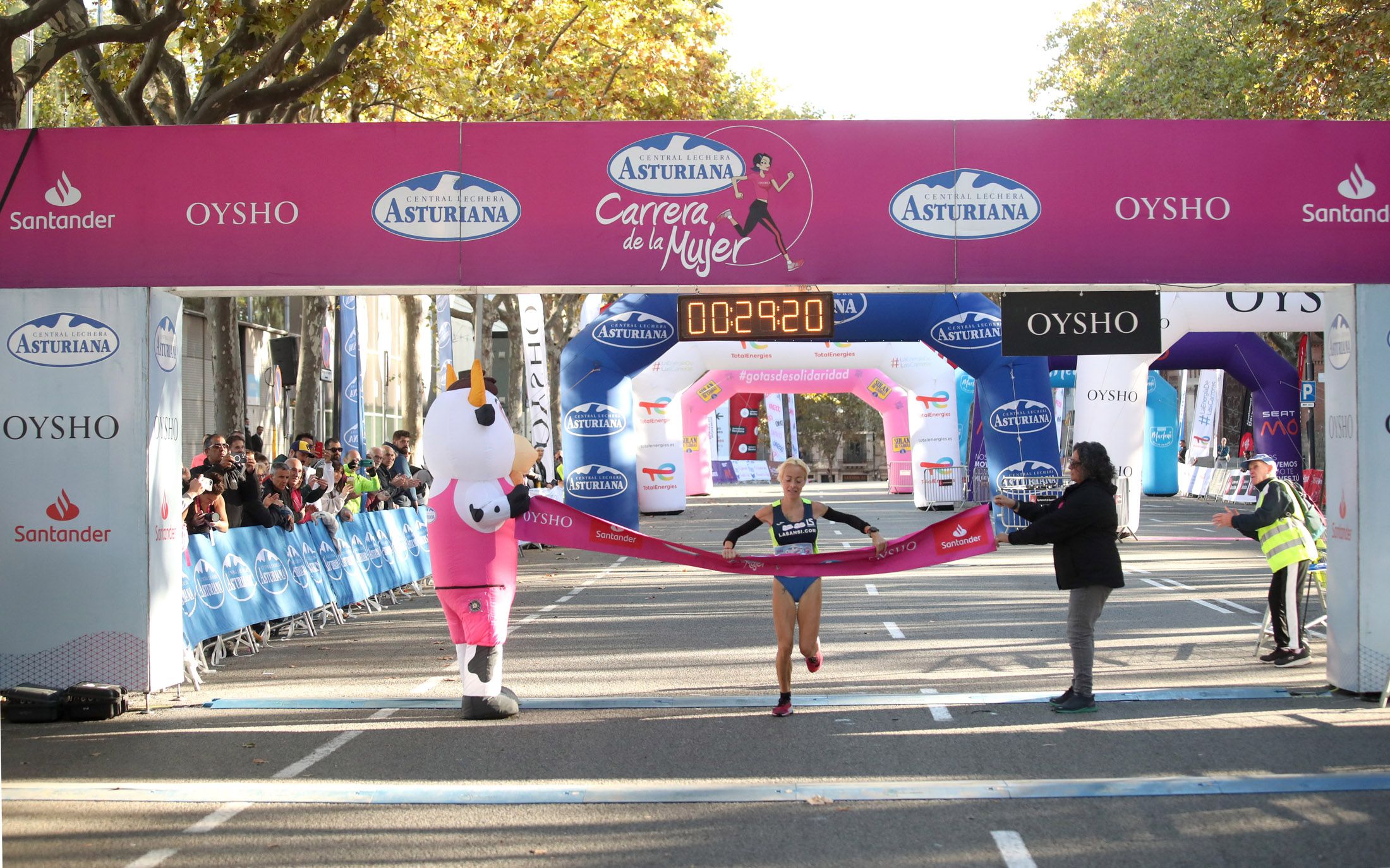 Las mejores fotos de la Carrera de la Mujer de Barcelona 2022.110   AS2I5965