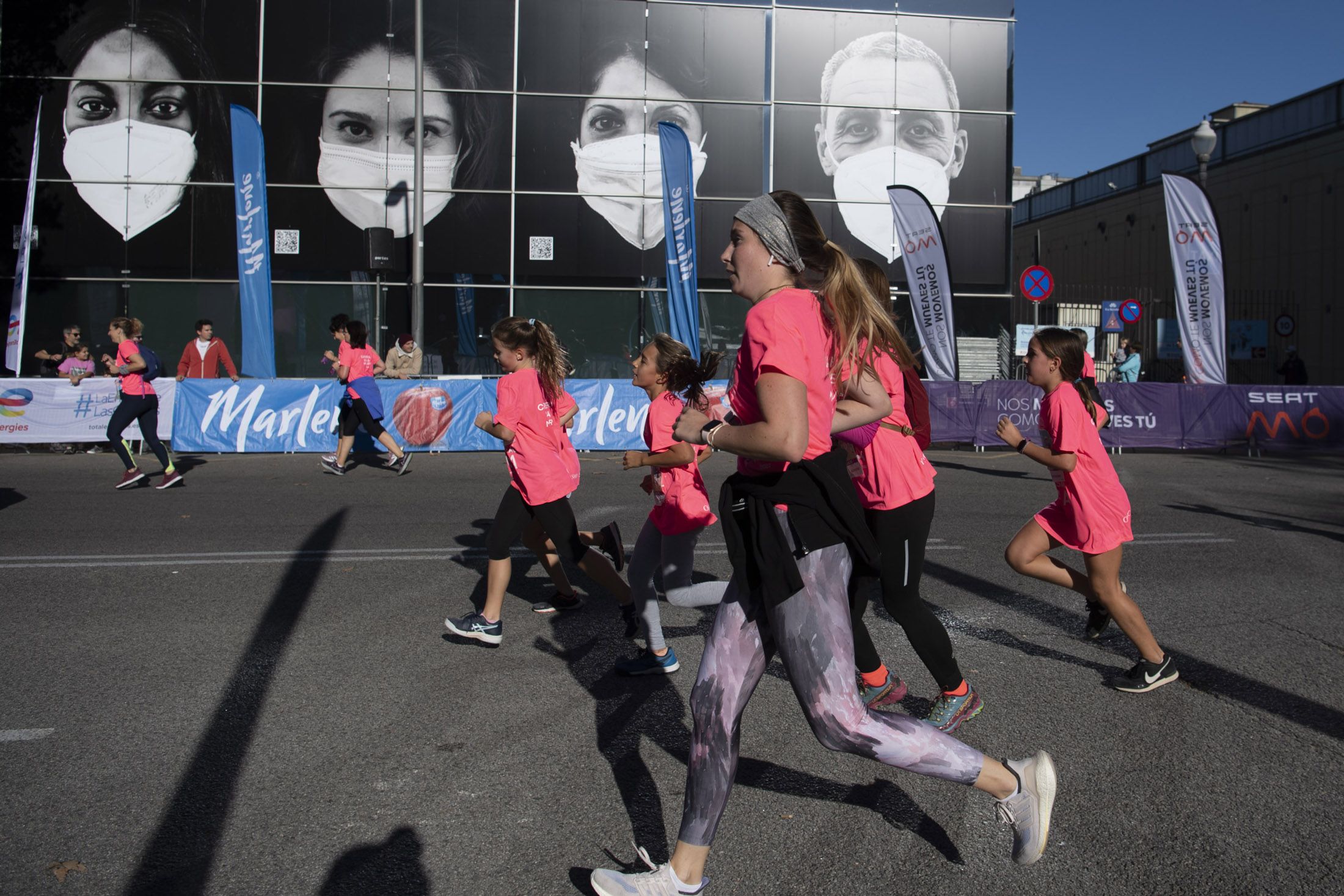 Las mejores fotos de la Carrera de la Mujer de Barcelona 2022.182    JL16926