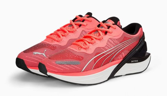 Analizamos las PUMA Run XX Nitro, una zapatilla de mujer para acumular  kilómetros diarios