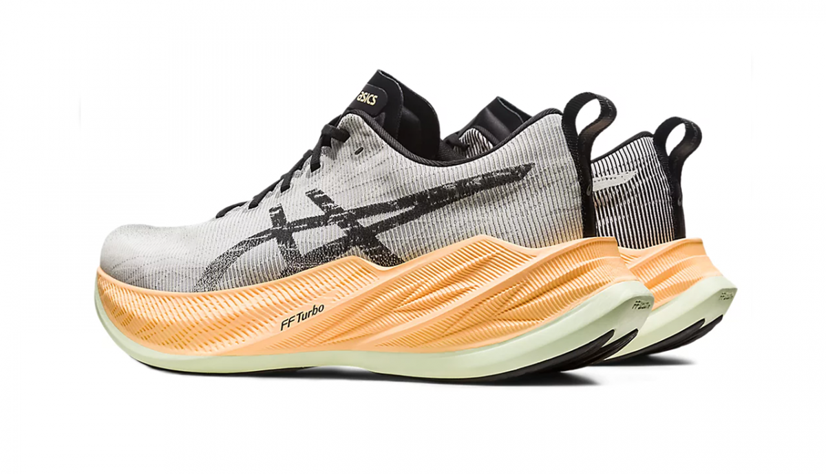 Asics Superblast