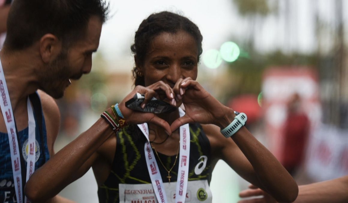 Woldu Mekdes batió el récord de Francia en el medio maratón con 1 08 25, ganando la clasificación general de la carrera.