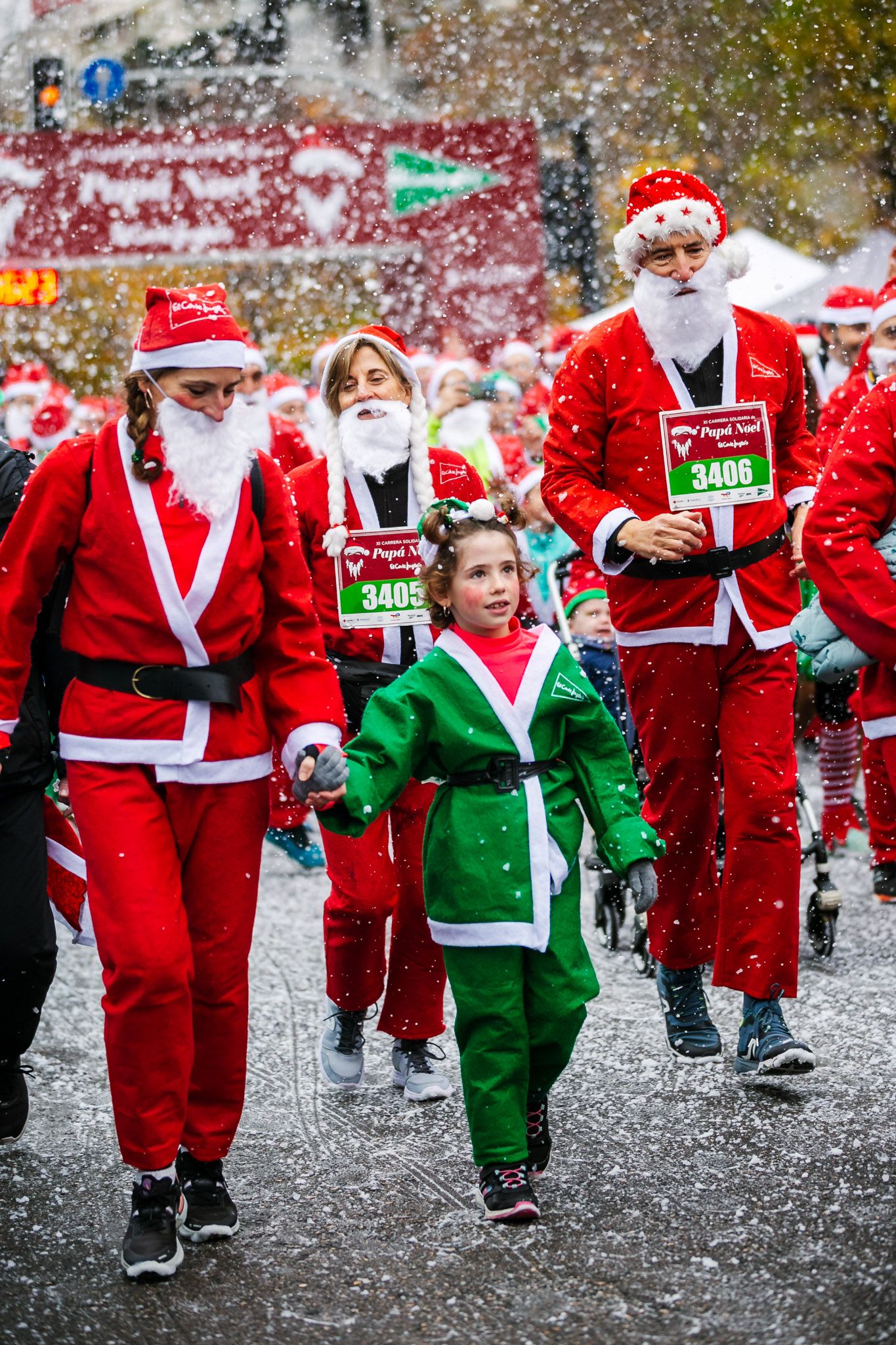 Las 50 mejores fotos de la Carrera de Papá Noel El Corte Inglés 2022. (31)