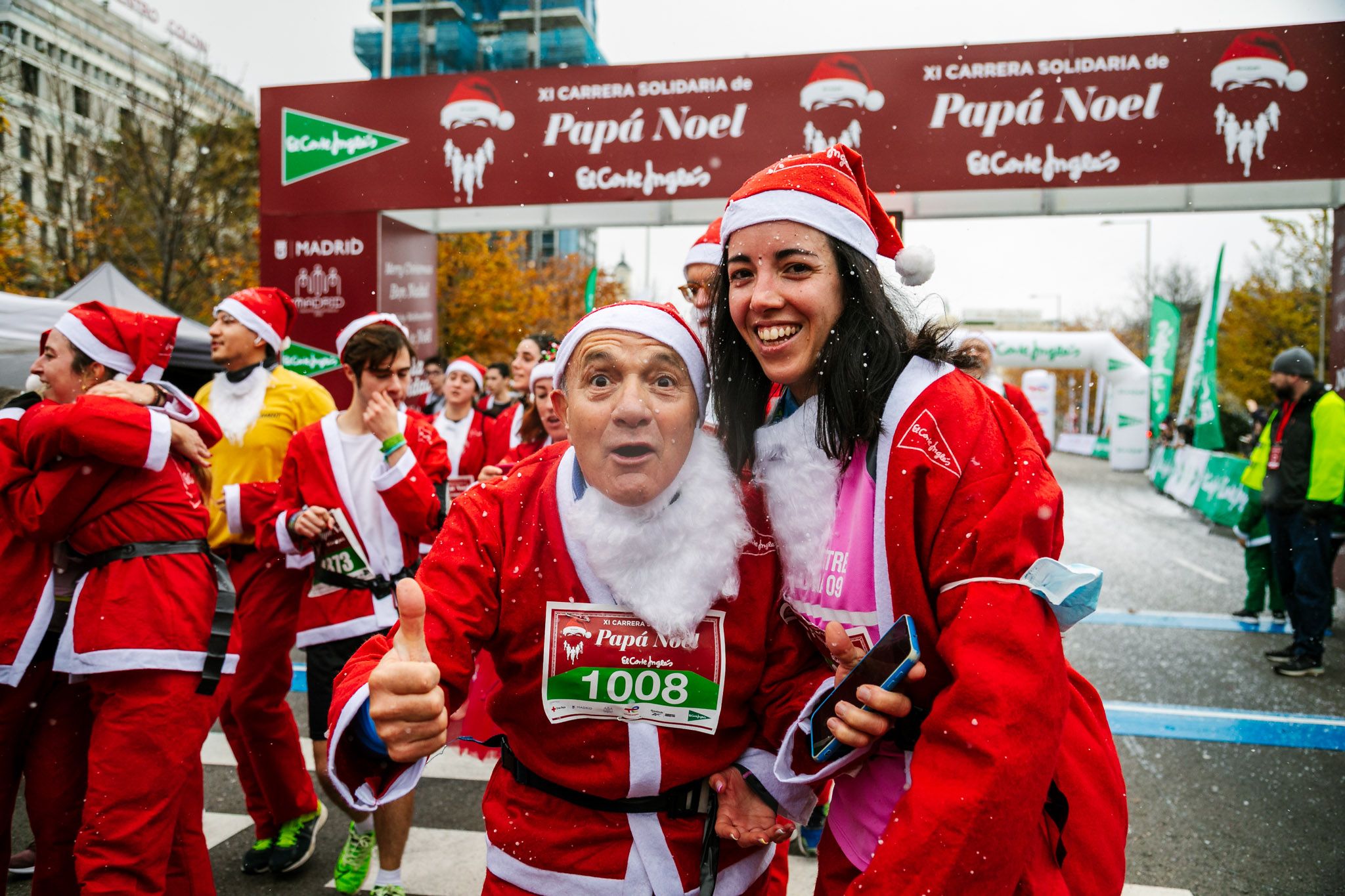 Las 50 mejores fotos de la Carrera de Papá Noel El Corte Inglés 2022. (42)