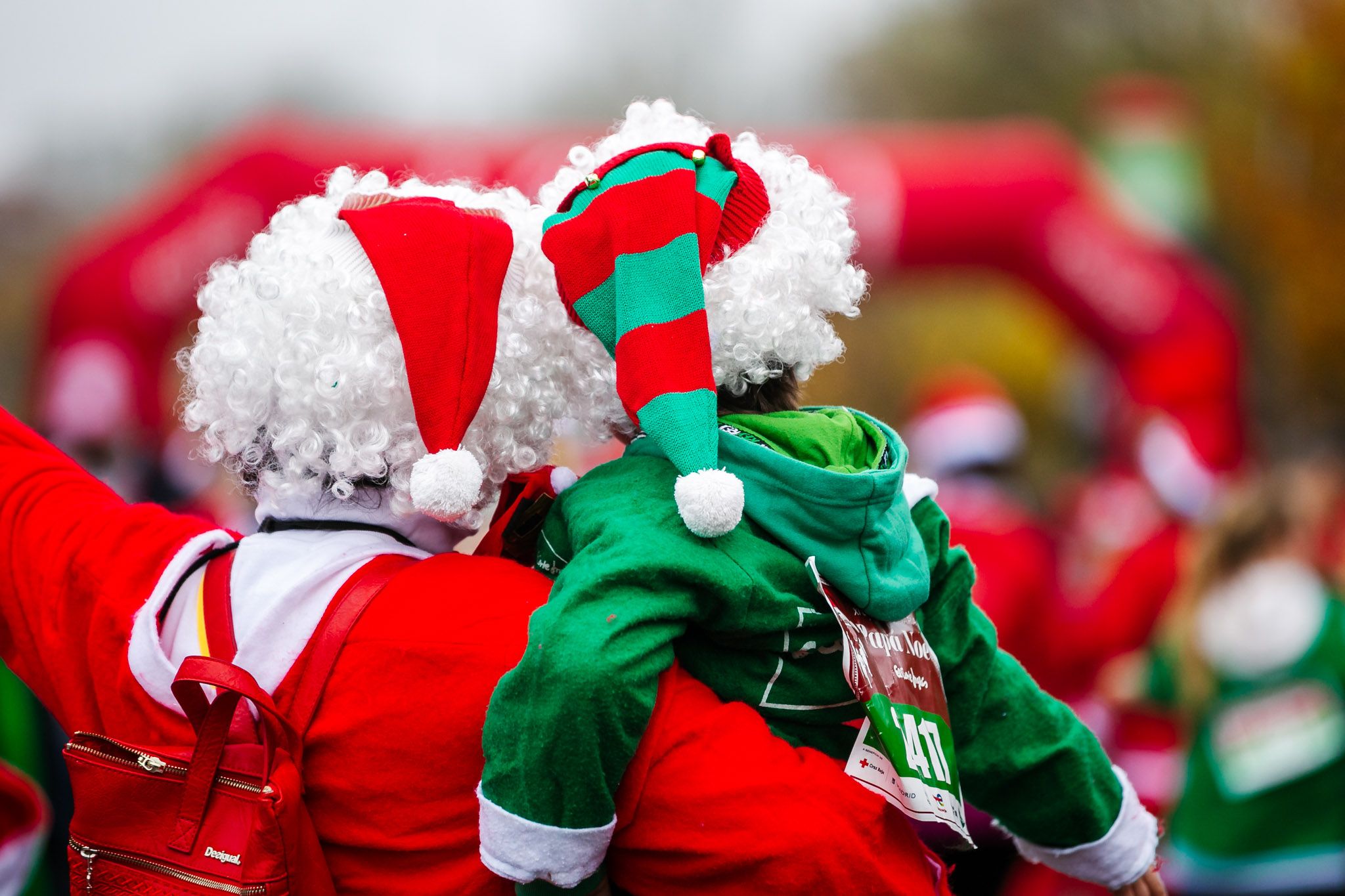 Las 50 mejores fotos de la Carrera de Papá Noel El Corte Inglés 2022. (57)