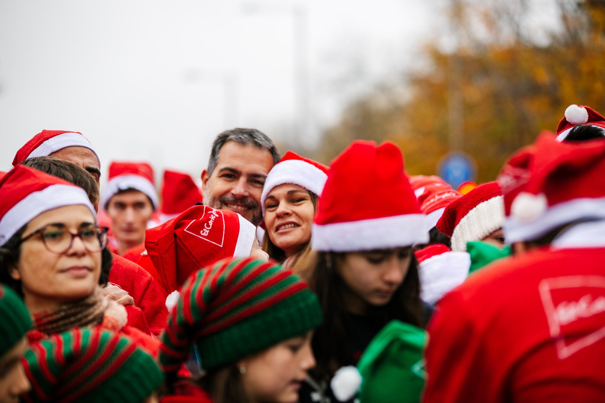 Las mejores fotos de la salida de la Carrera de Papá Noel El Corte Inglés 2022.