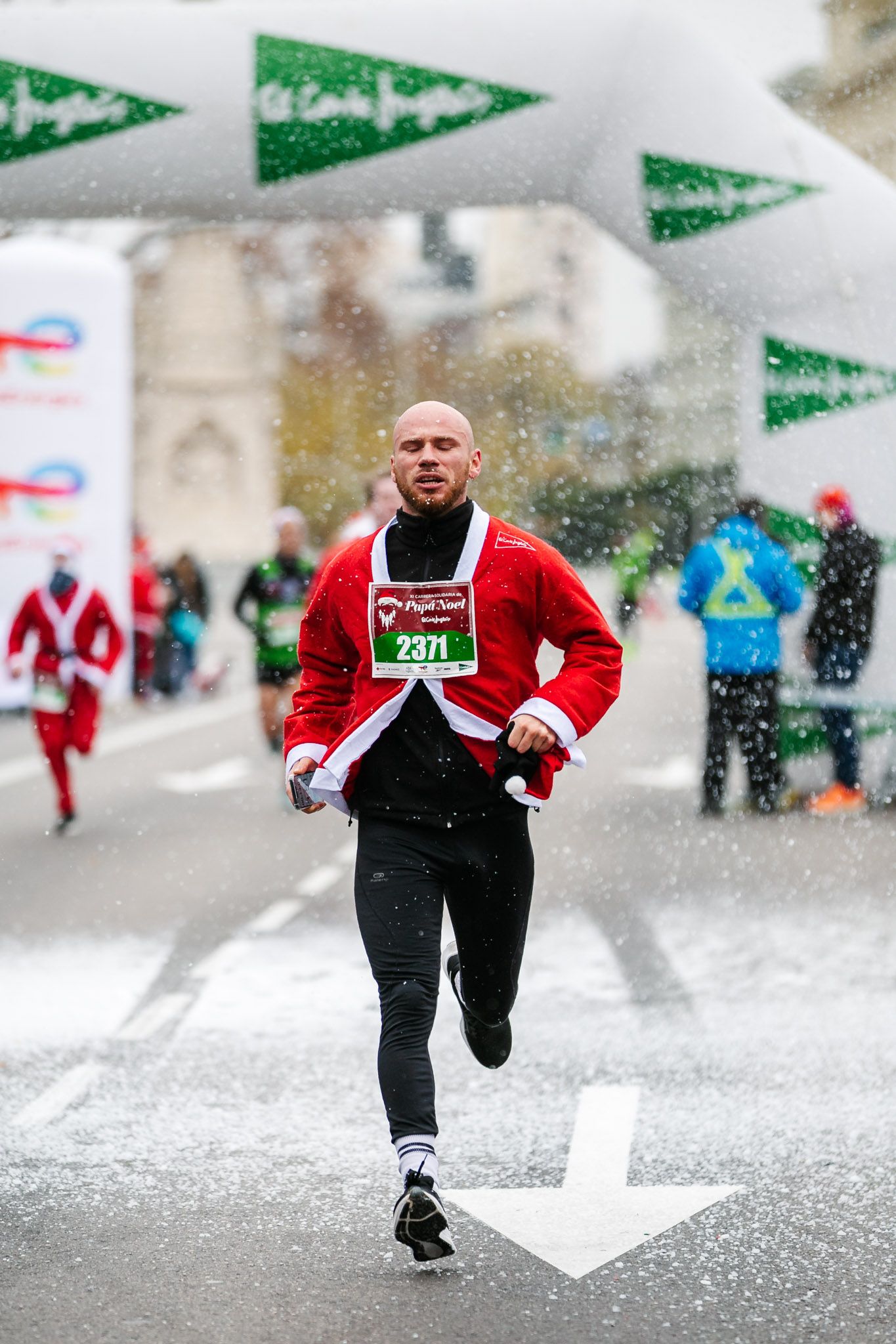 Las mejores fotos de meta de la Carrera de Papá Noel El Corte Inglés 2022