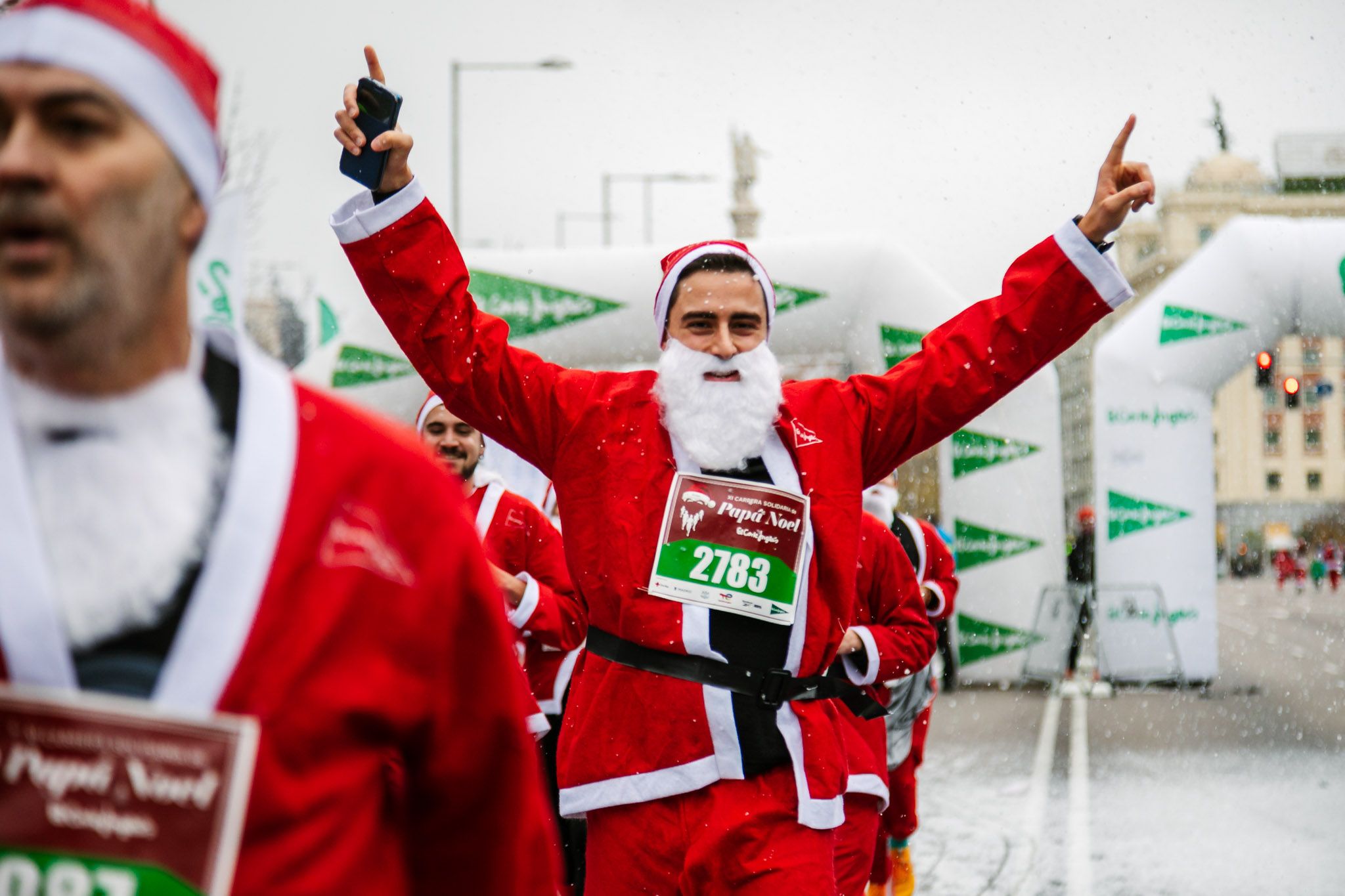 Las mejores fotos de meta de la Carrera de Papá Noel El Corte Inglés 2022