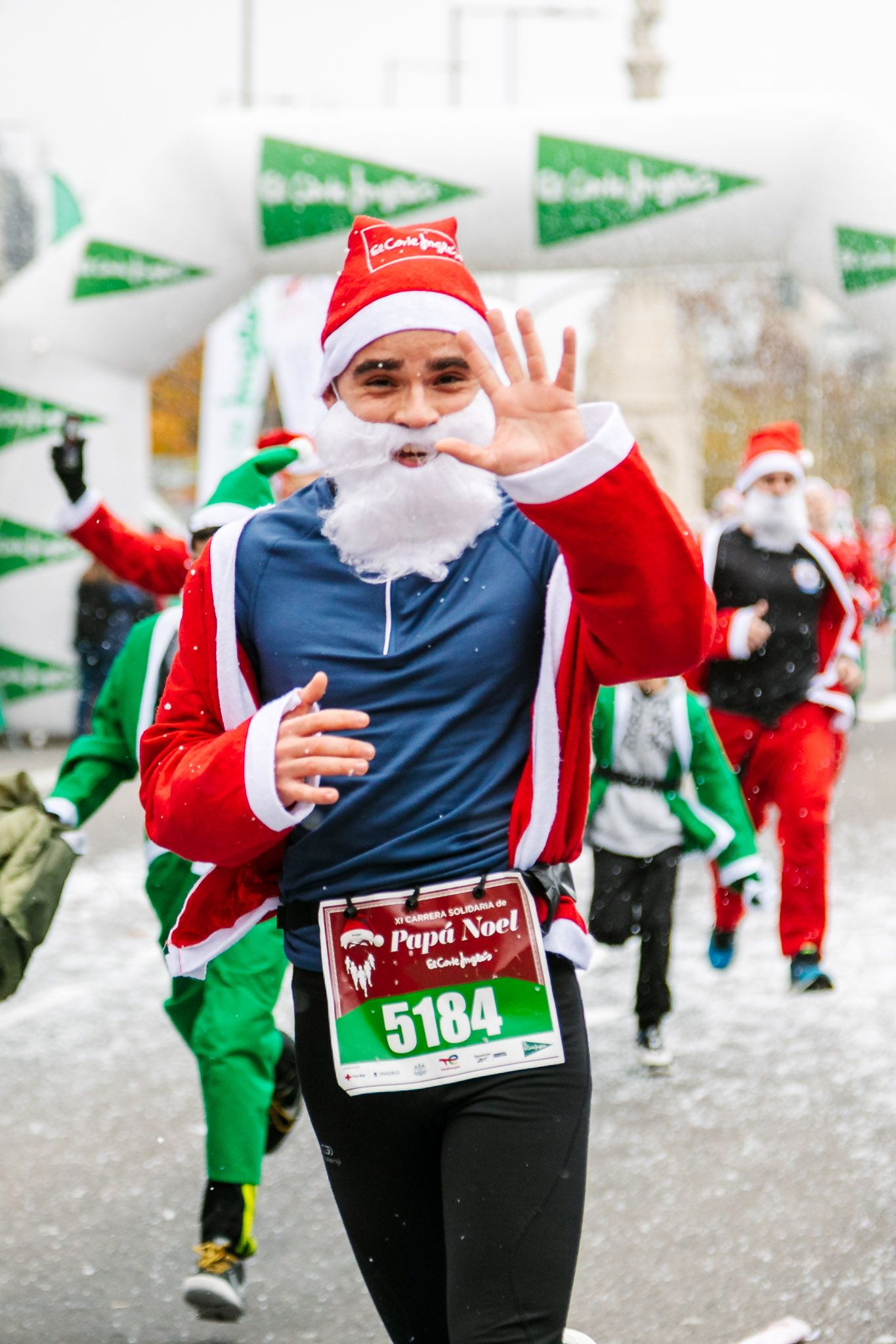 Las mejores fotos de meta de la Carrera de Papá Noel El Corte Inglés 2022