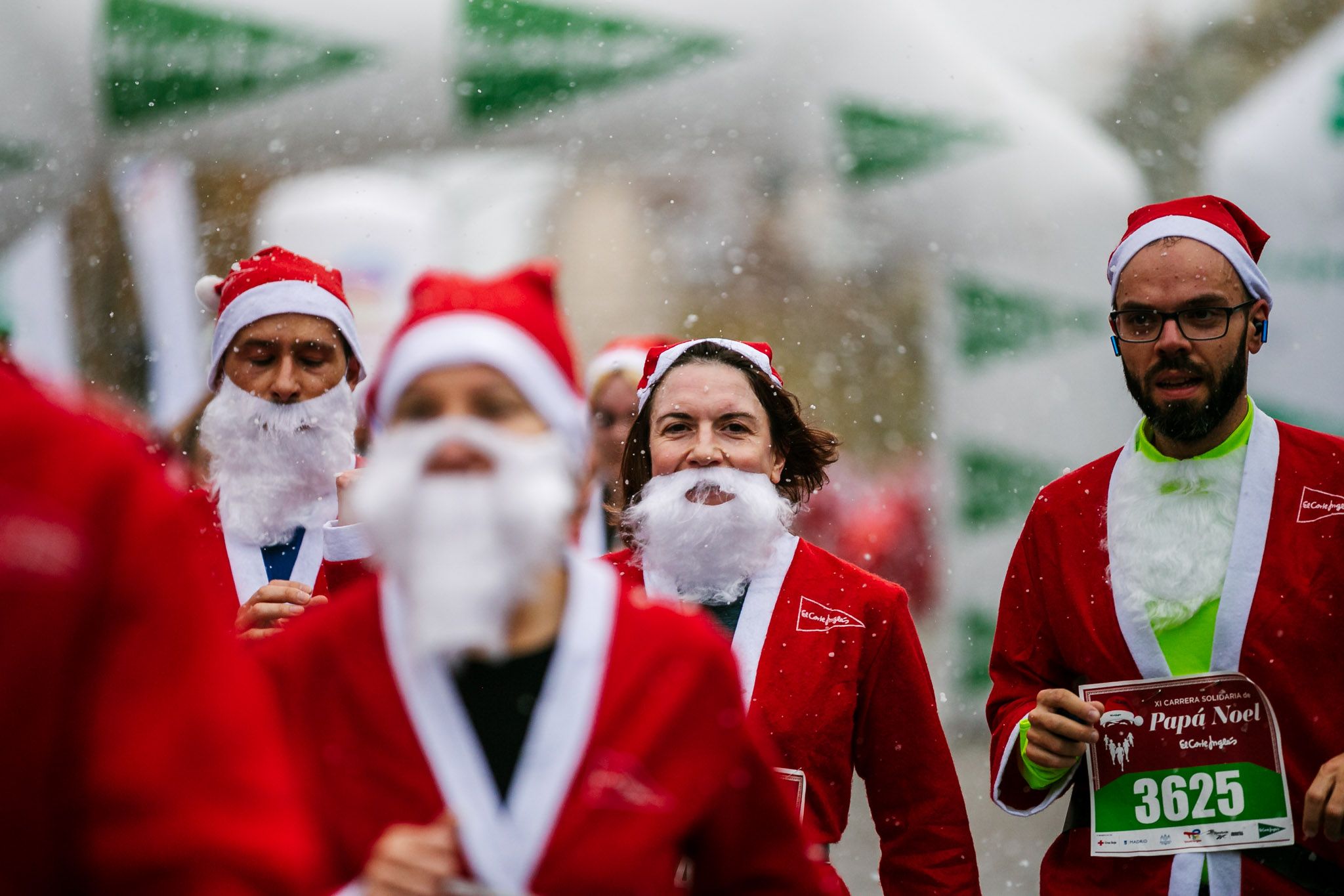 Las mejores fotos de meta de la Carrera de Papá Noel El Corte Inglés 2022