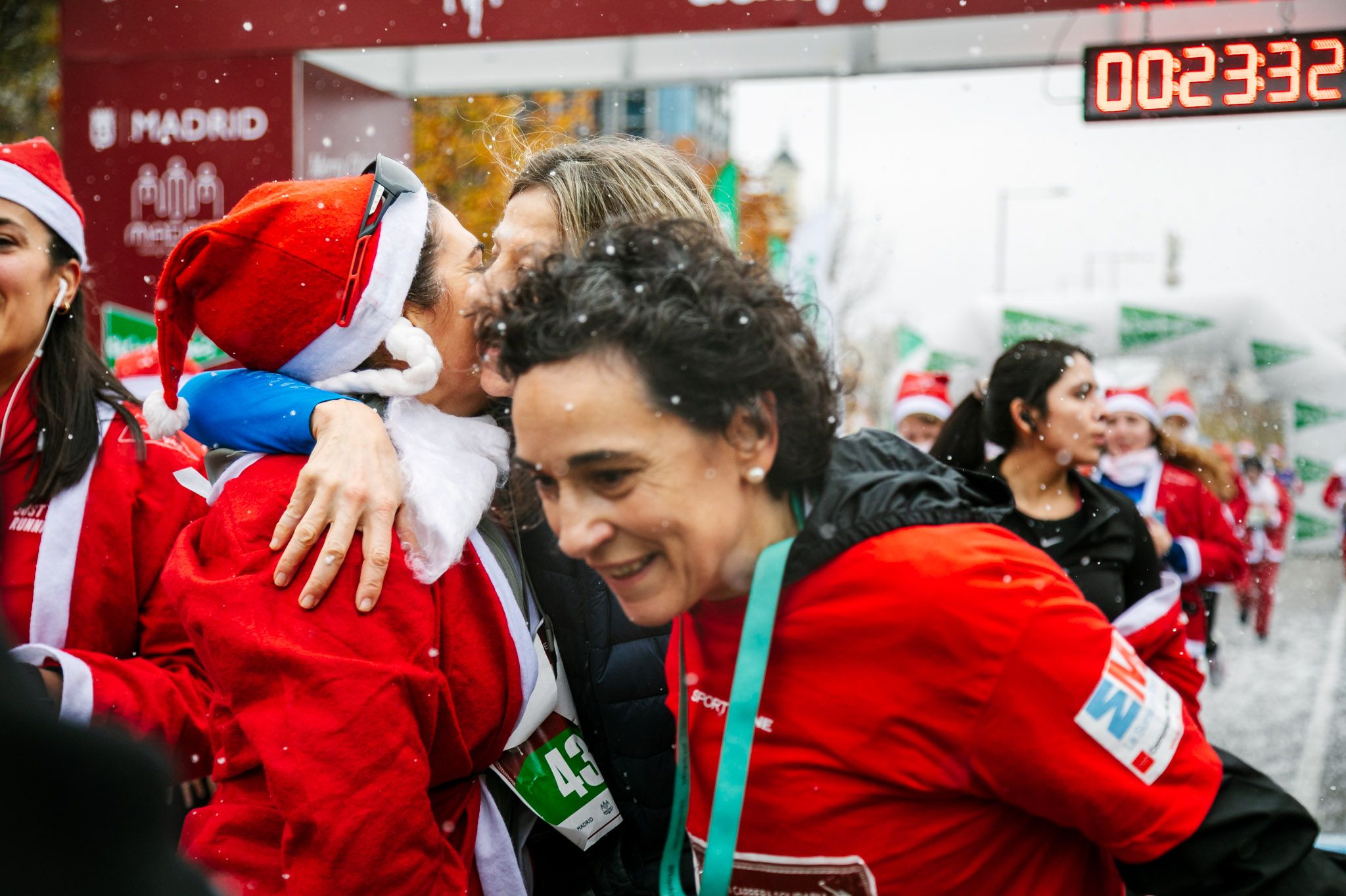 Las mejores fotos de meta de la Carrera de Papá Noel El Corte Inglés 2022