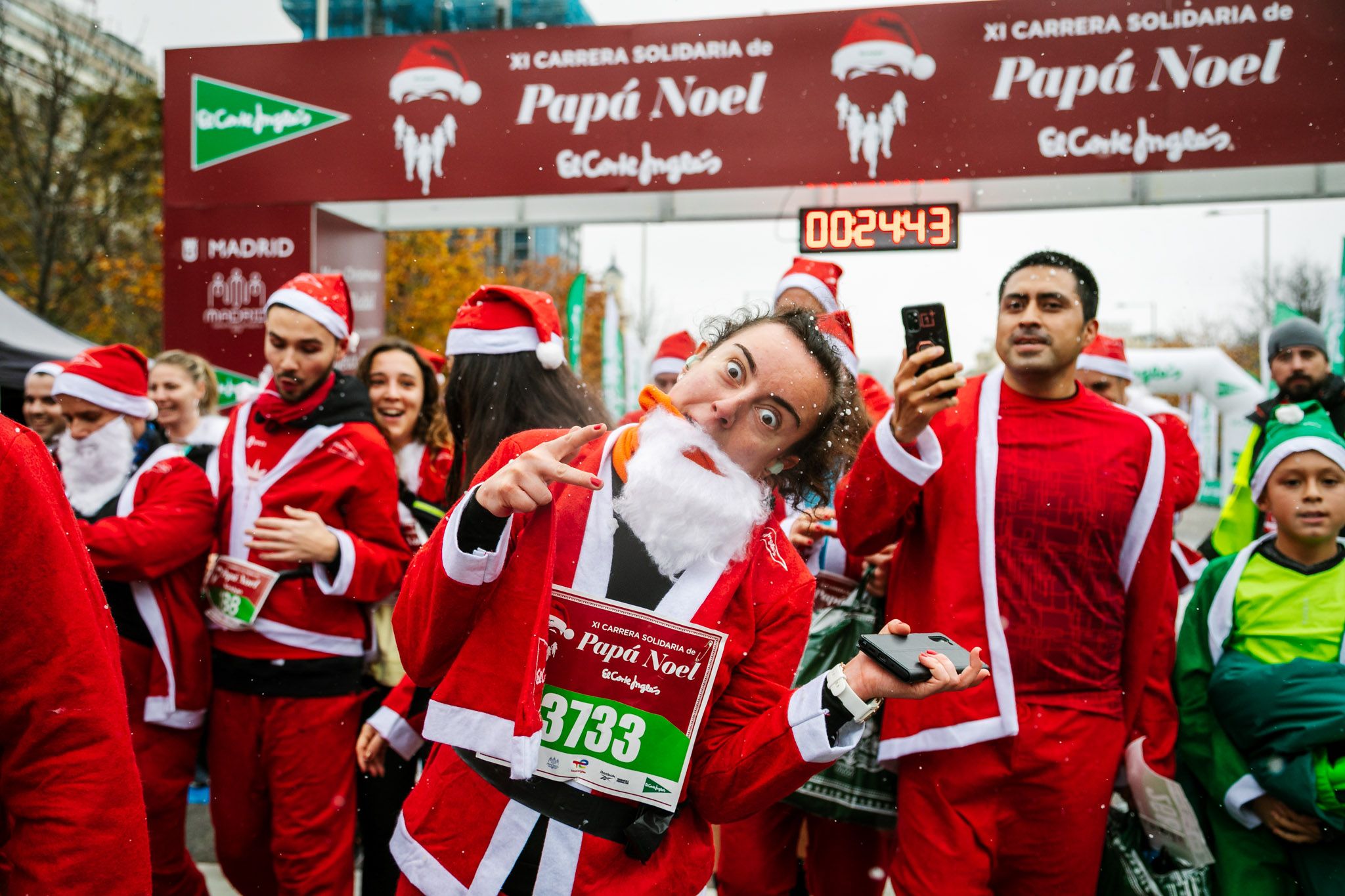 Las mejores fotos de meta de la Carrera de Papá Noel El Corte Inglés 2022