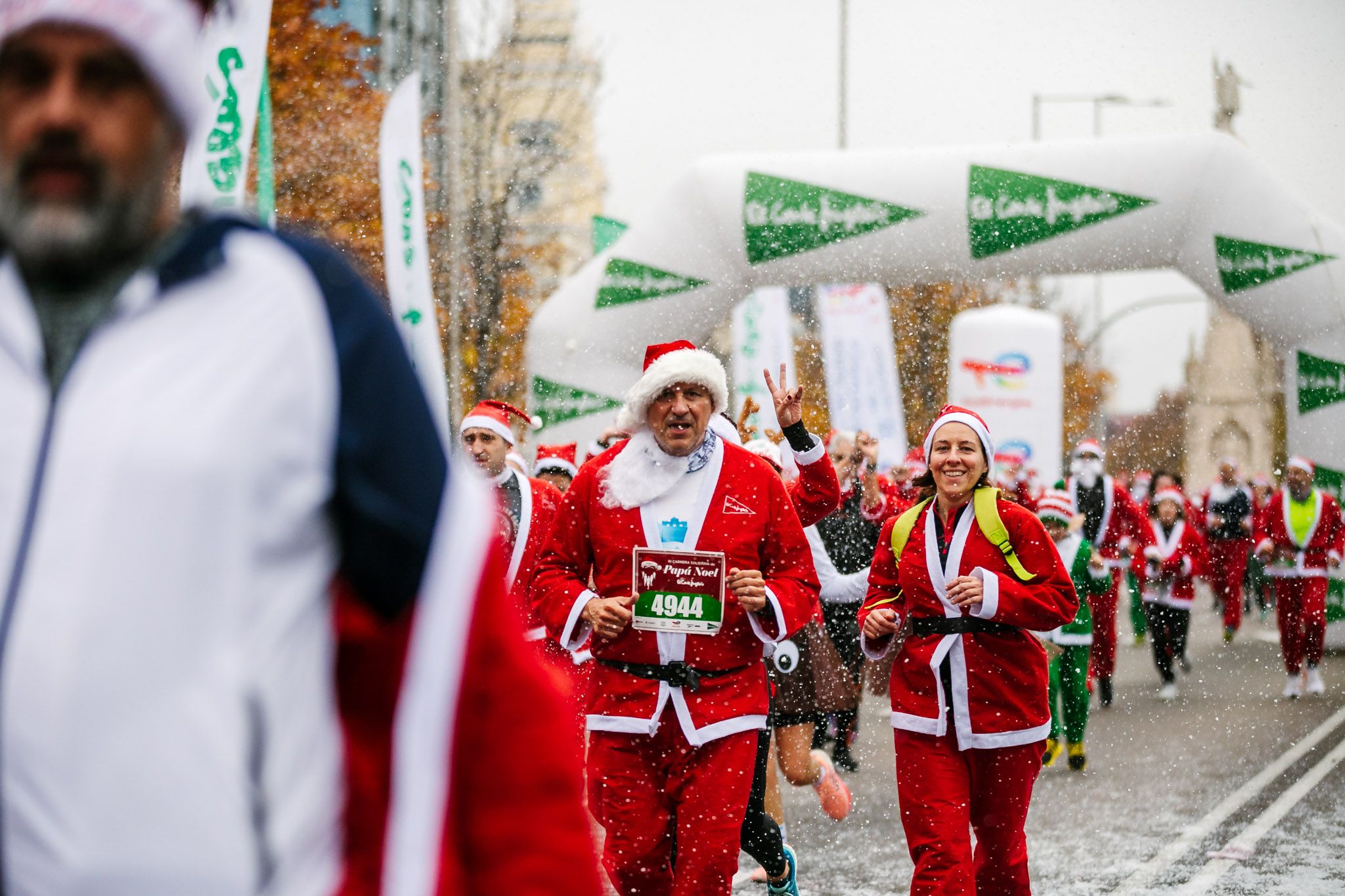 Las mejores fotos de meta de la Carrera de Papá Noel El Corte Inglés 2022
