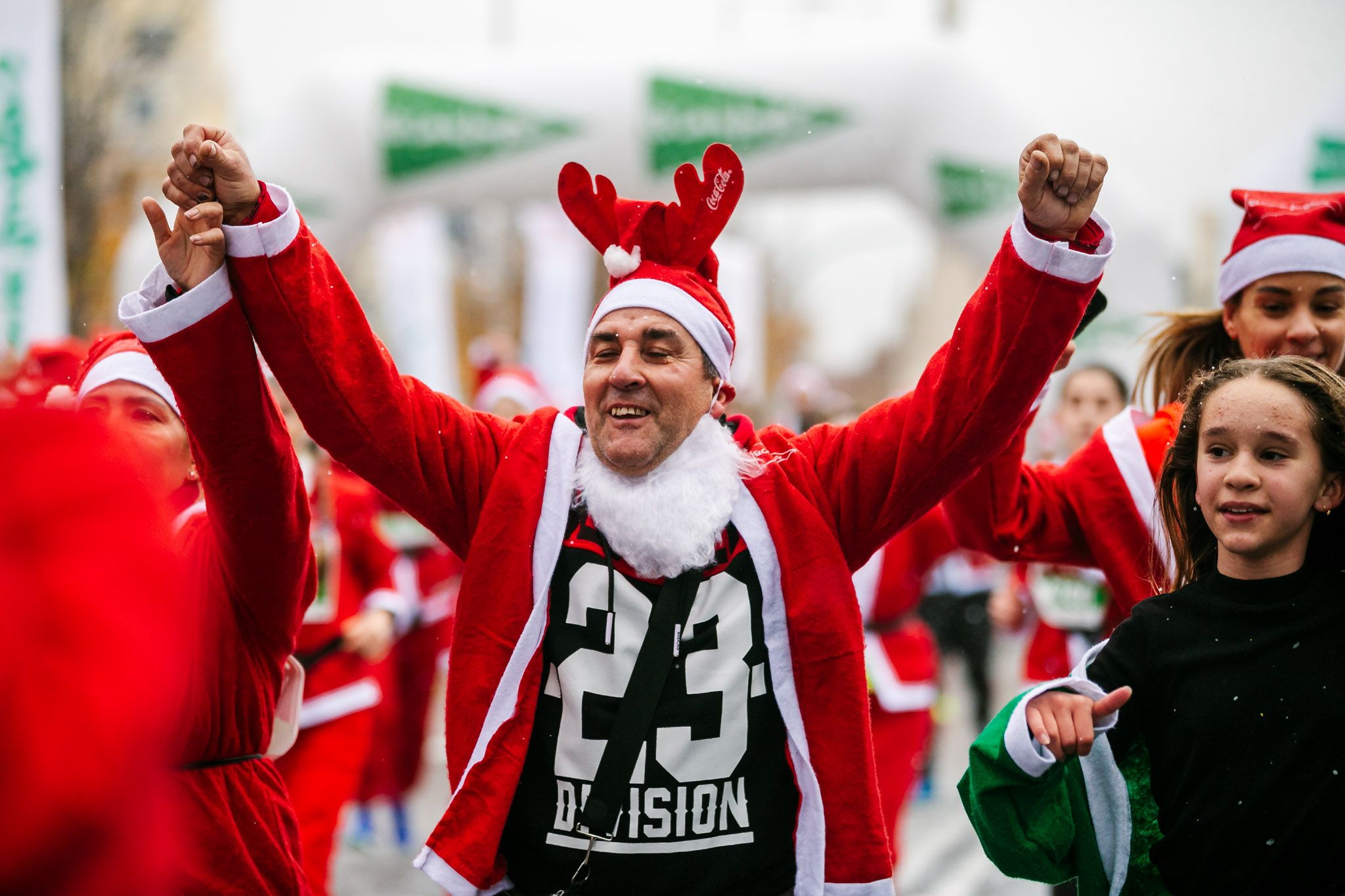 Las mejores fotos de meta de la Carrera de Papá Noel El Corte Inglés 2022