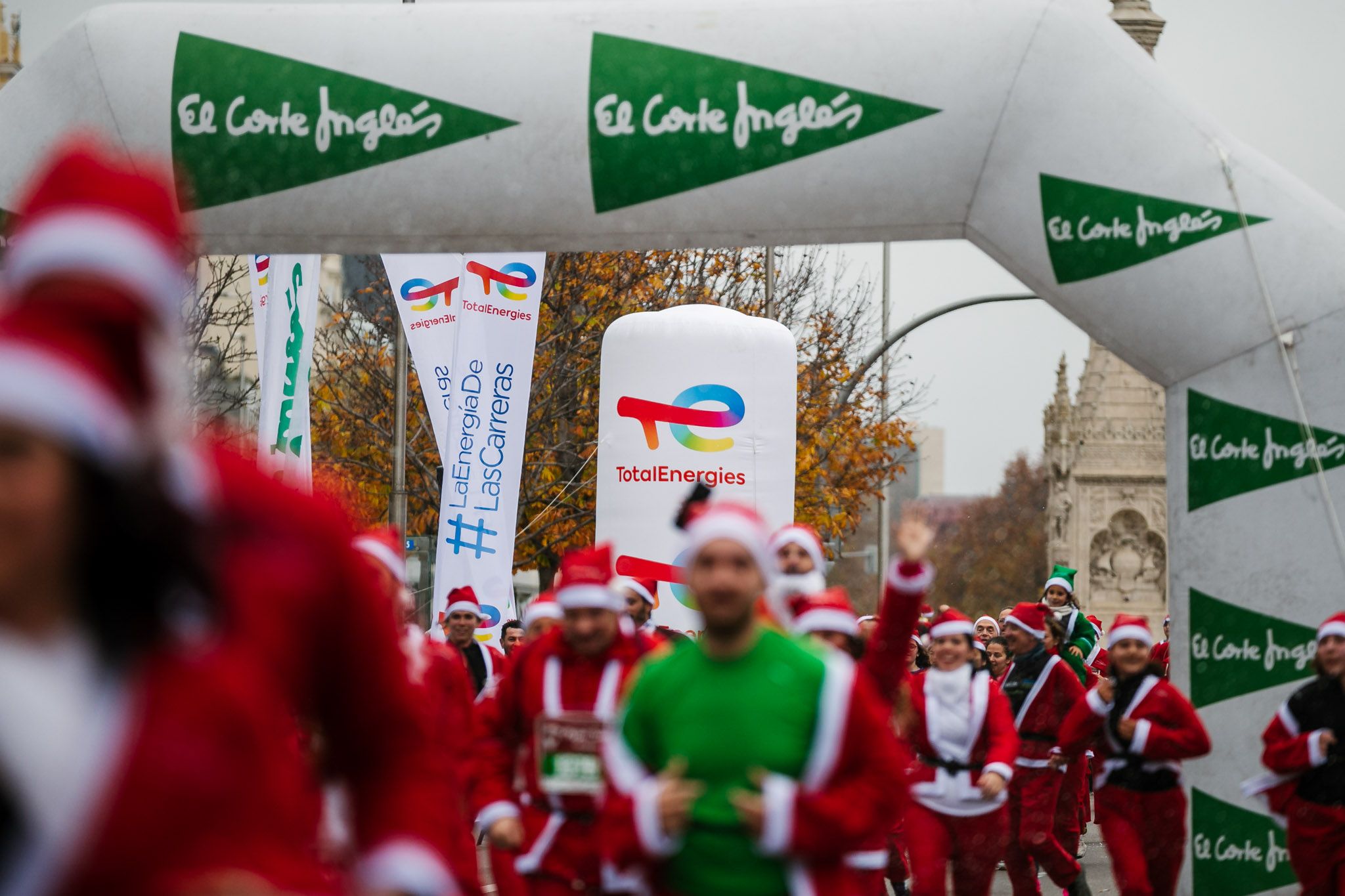 Las mejores fotos de meta de la Carrera de Papá Noel El Corte Inglés 2022