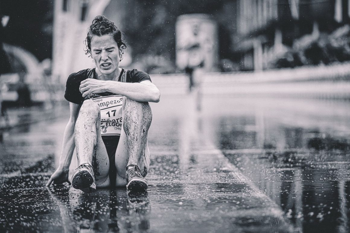Félix Sánchez plasmó a la perfección la emoción que transmitía Clara Viñarás en el Cross de Elgoibar / Foto: Félix Sánchez