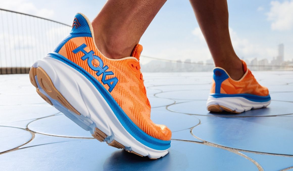 Detalle de las nuevas Clifton 9, un modelo que mejora sus prestaciones. HOKA.