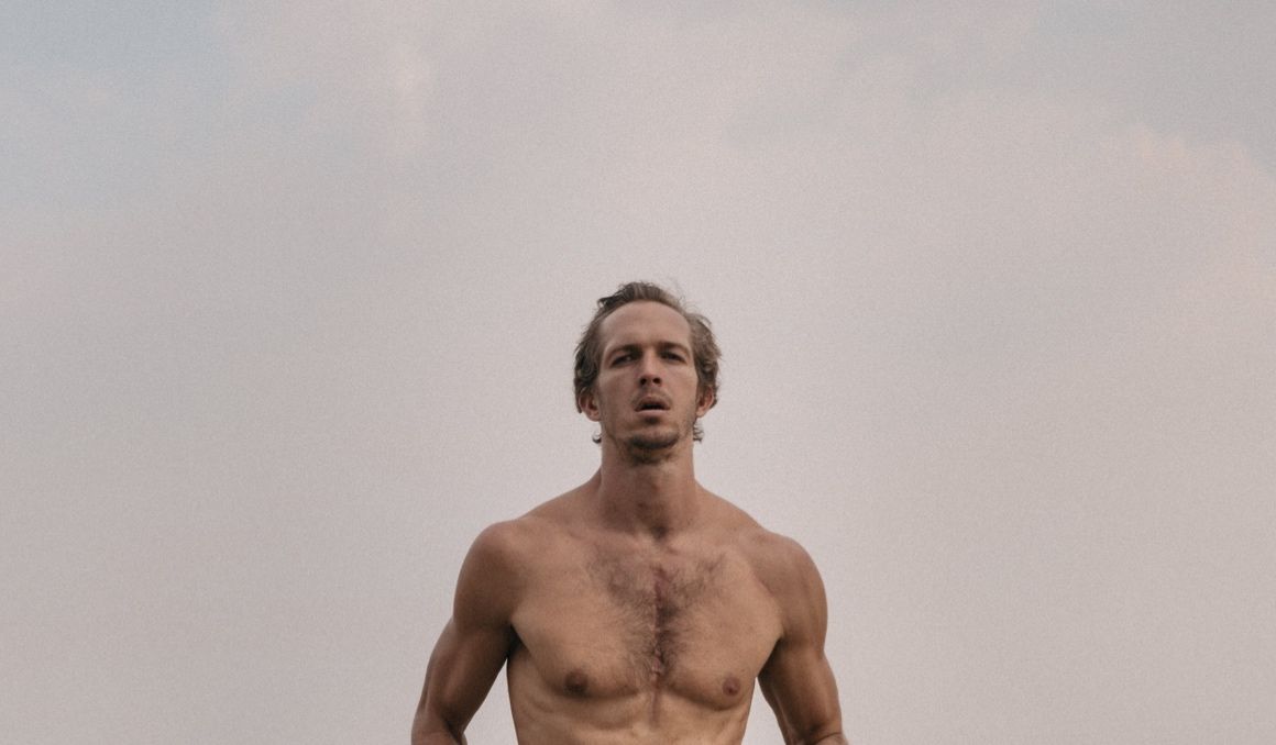 Hay quien dice que ha visto a uno de los señores del bosque. JAKOB OWENS.
