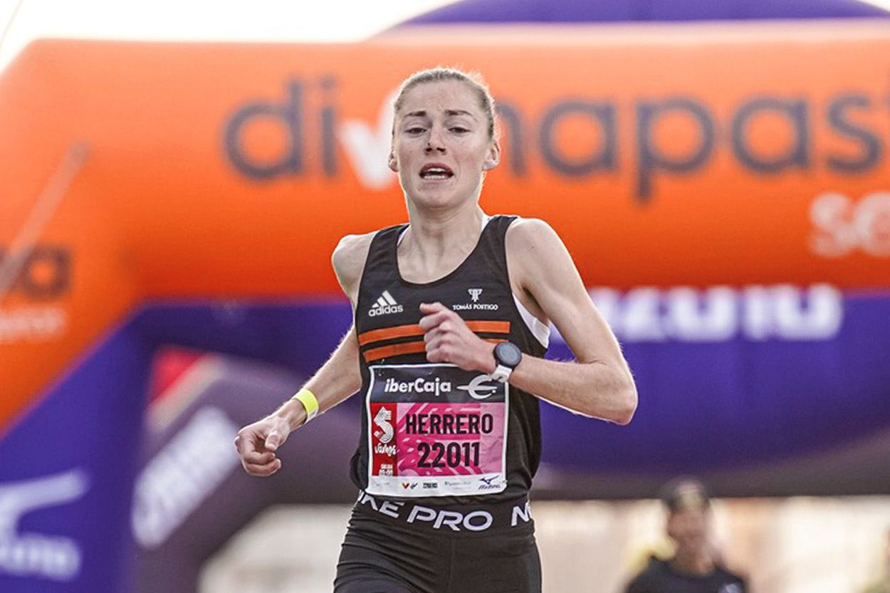 Paula Herrero ha batido el récord de España de 10K en Laredo.
