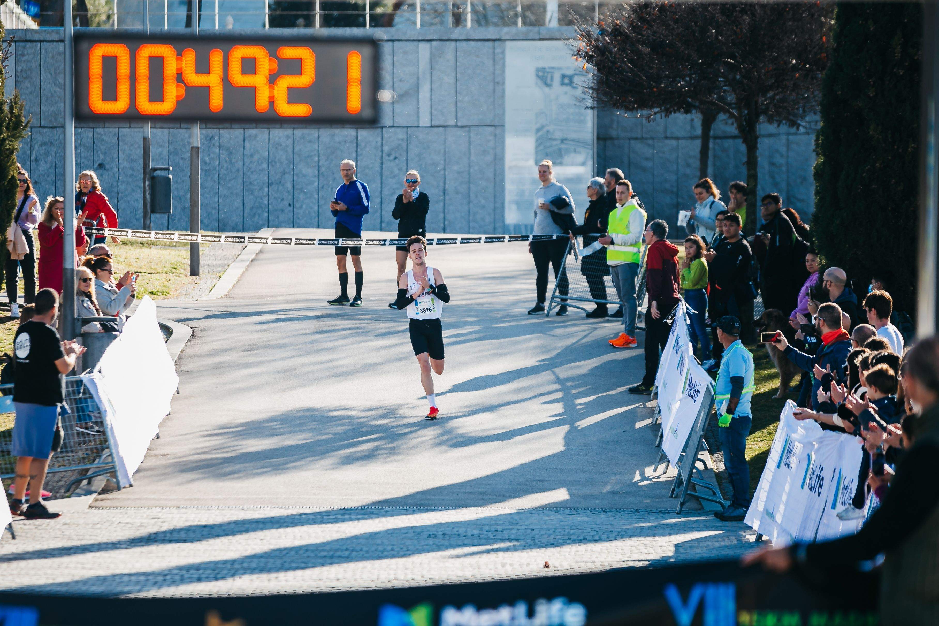 Todas las fotos del Metlife 15K Madrid Activa 2023 2