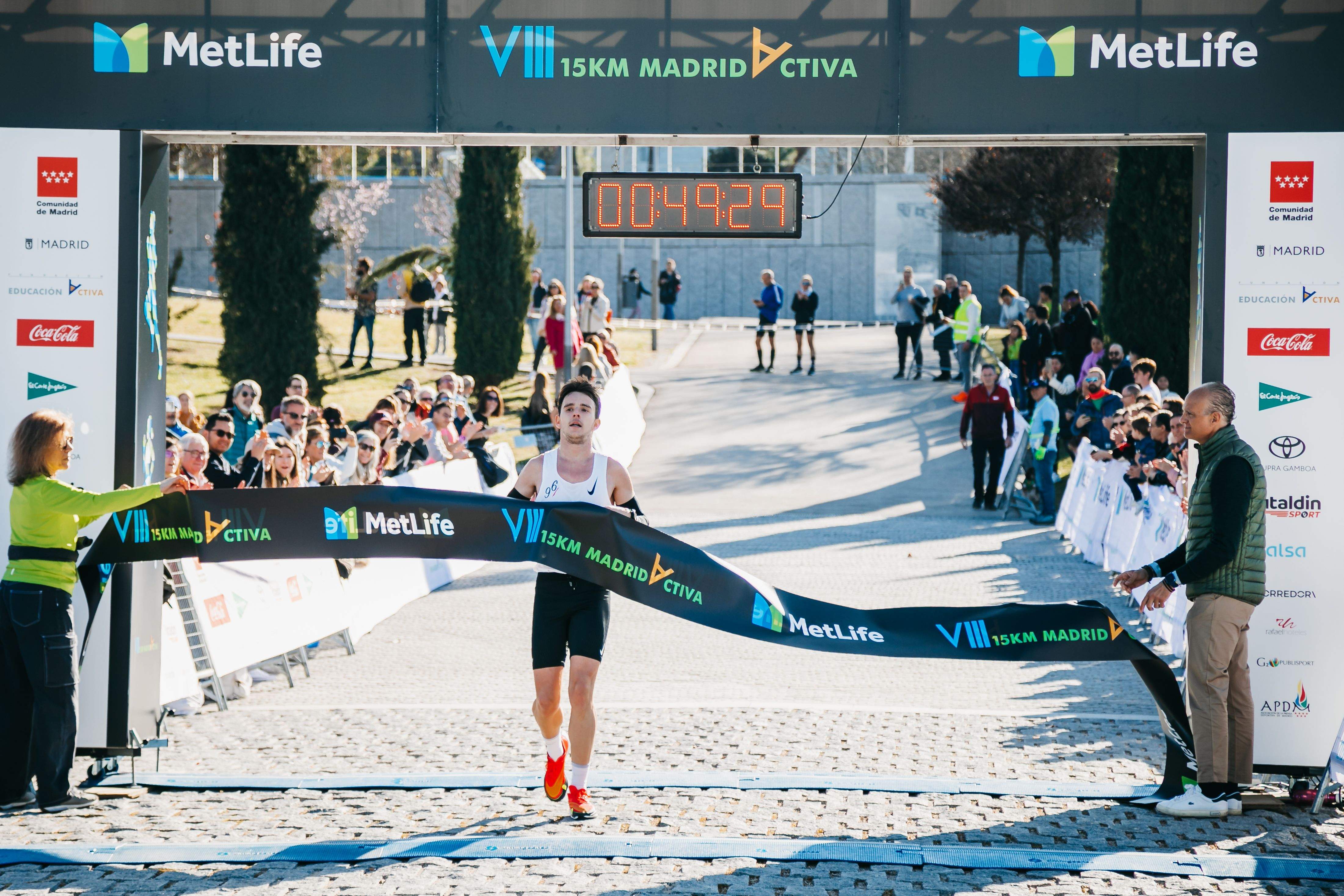 Todas las fotos del Metlife 15K Madrid Activa 2023 5