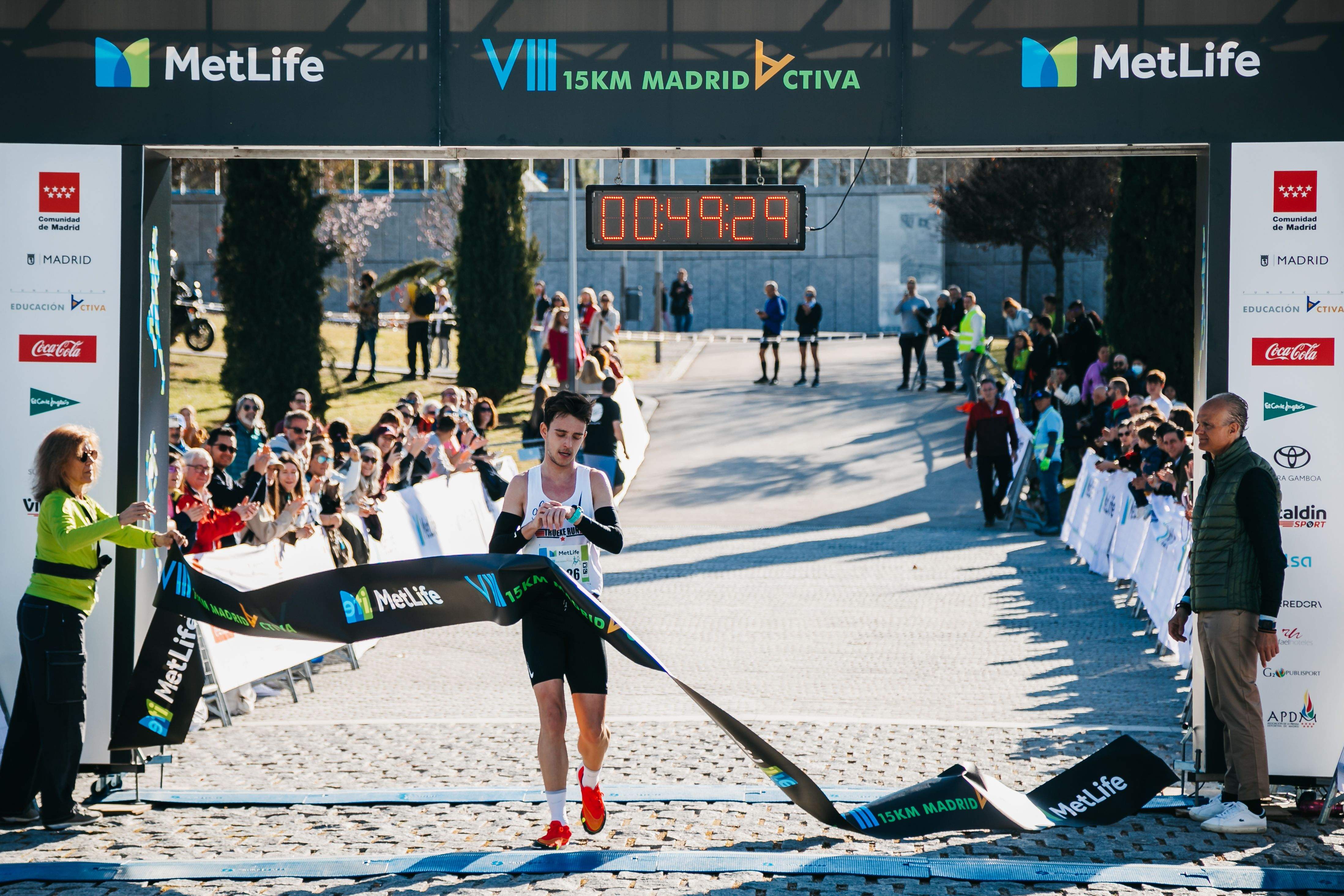 Todas las fotos del Metlife 15K Madrid Activa 2023 6