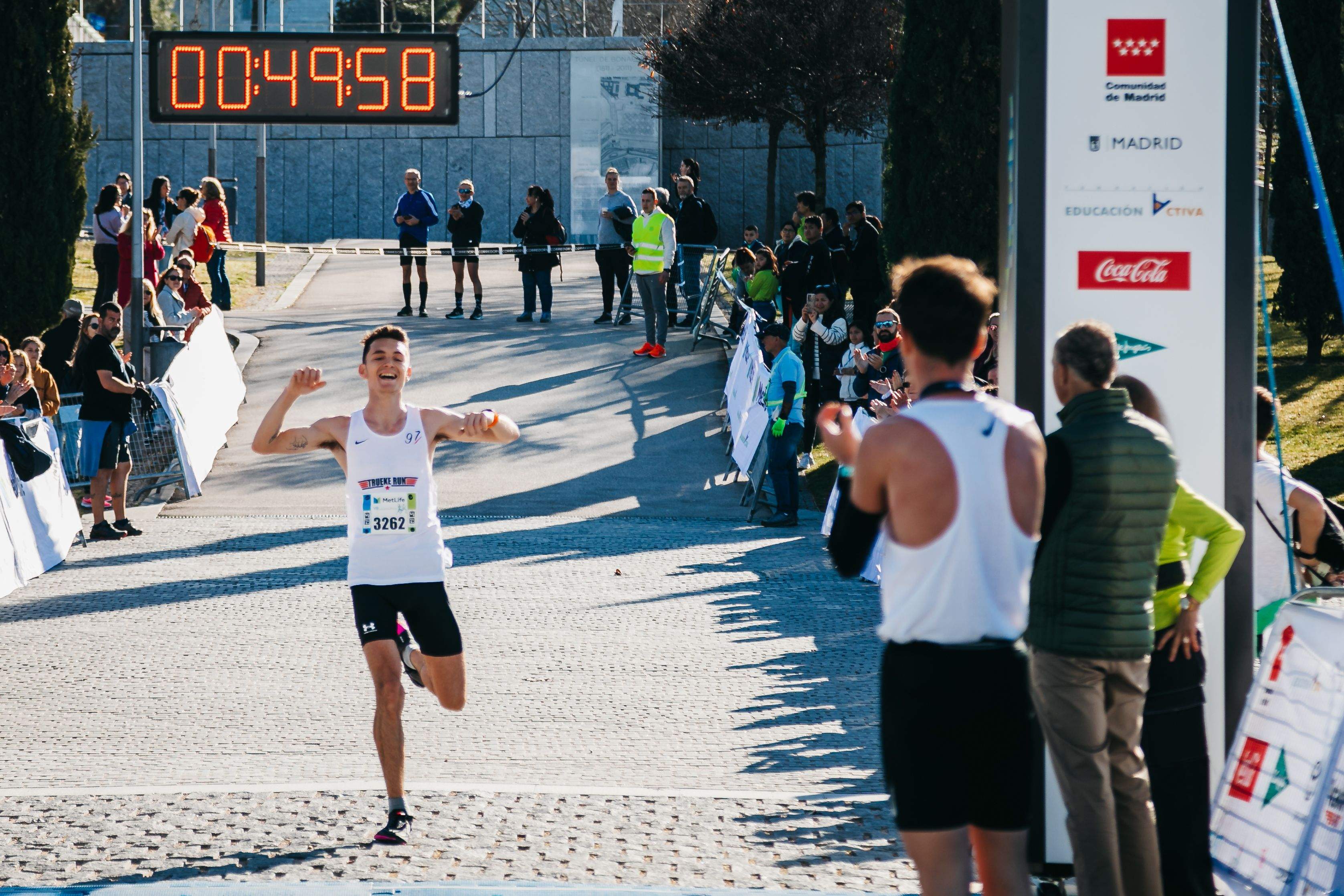 Todas las fotos del Metlife 15K Madrid Activa 2023 12