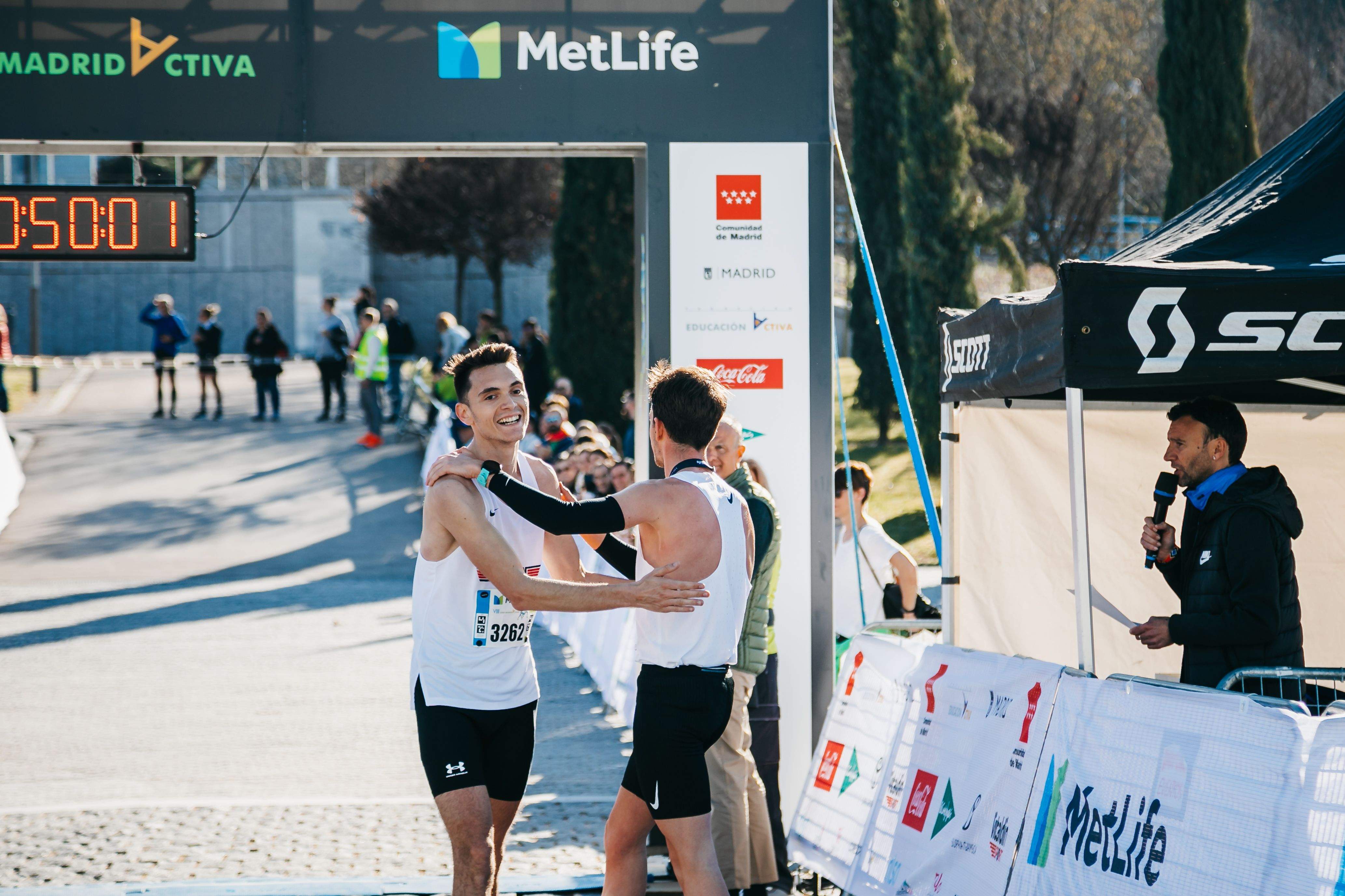 Todas las fotos del Metlife 15K Madrid Activa 2023 15