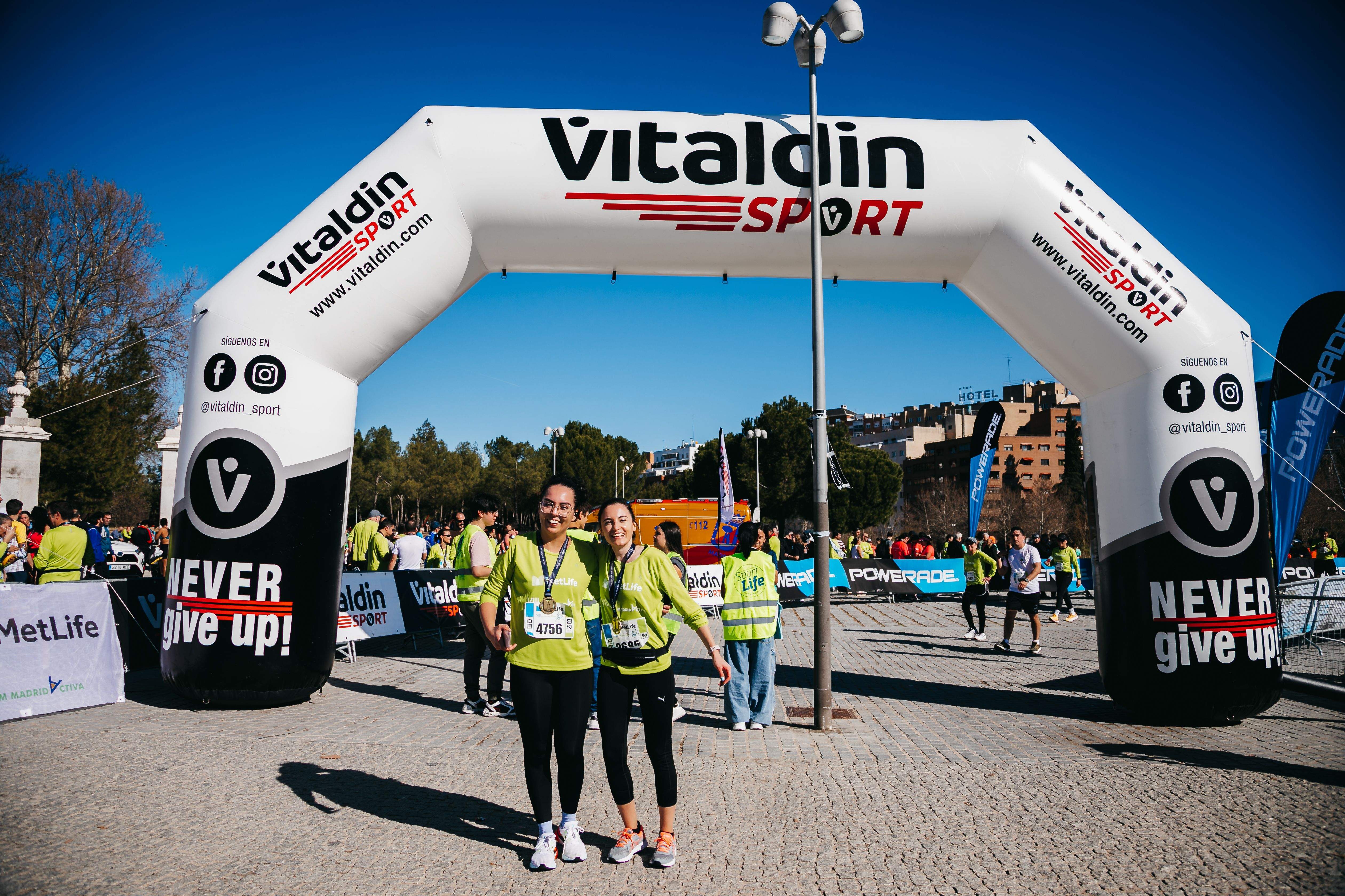 Todas las fotos de la premiación del Metlife 15K Madrid Activa 2023 1