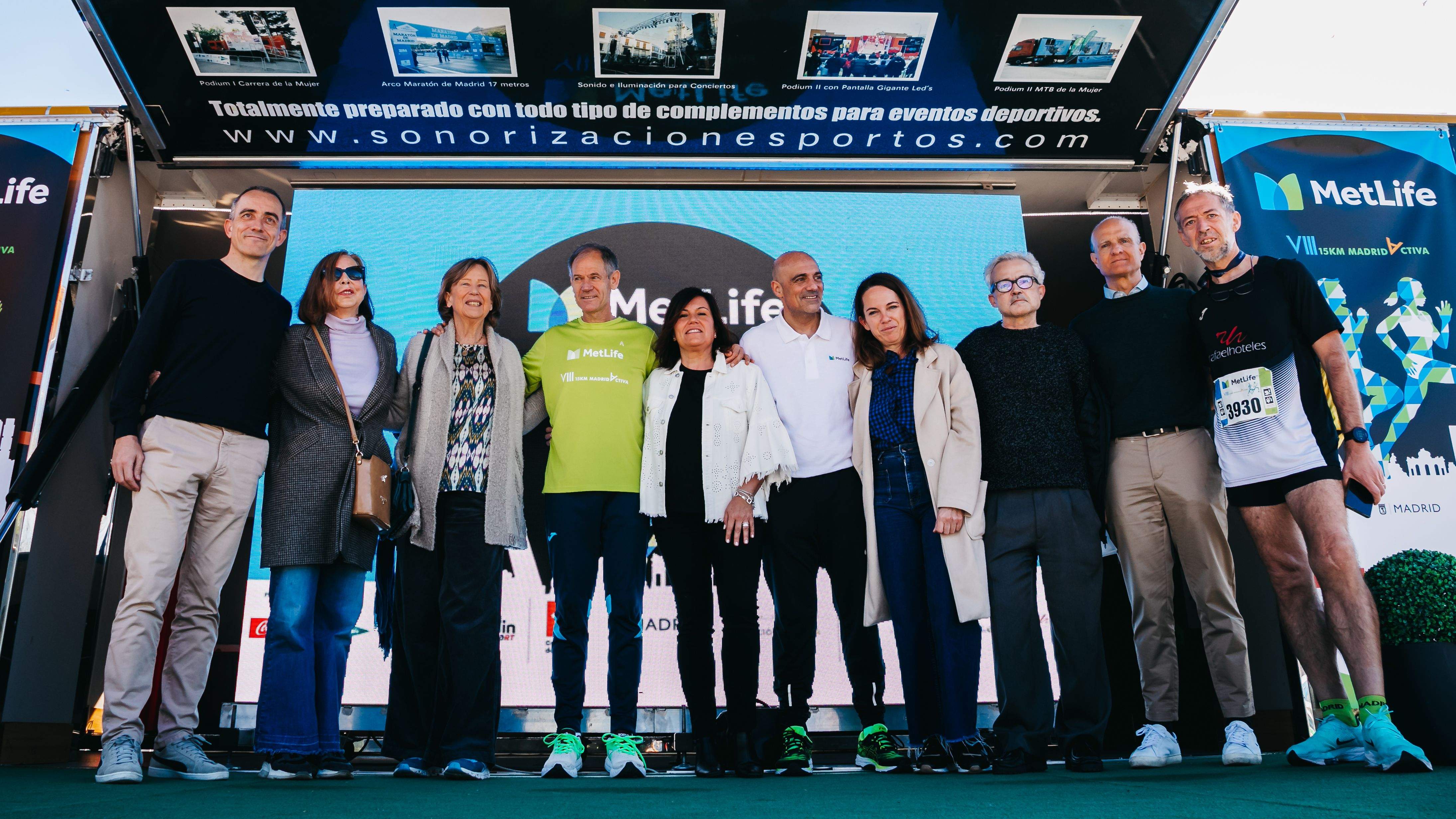 Todas las fotos de la premiación del Metlife 15K Madrid Activa 2023 32