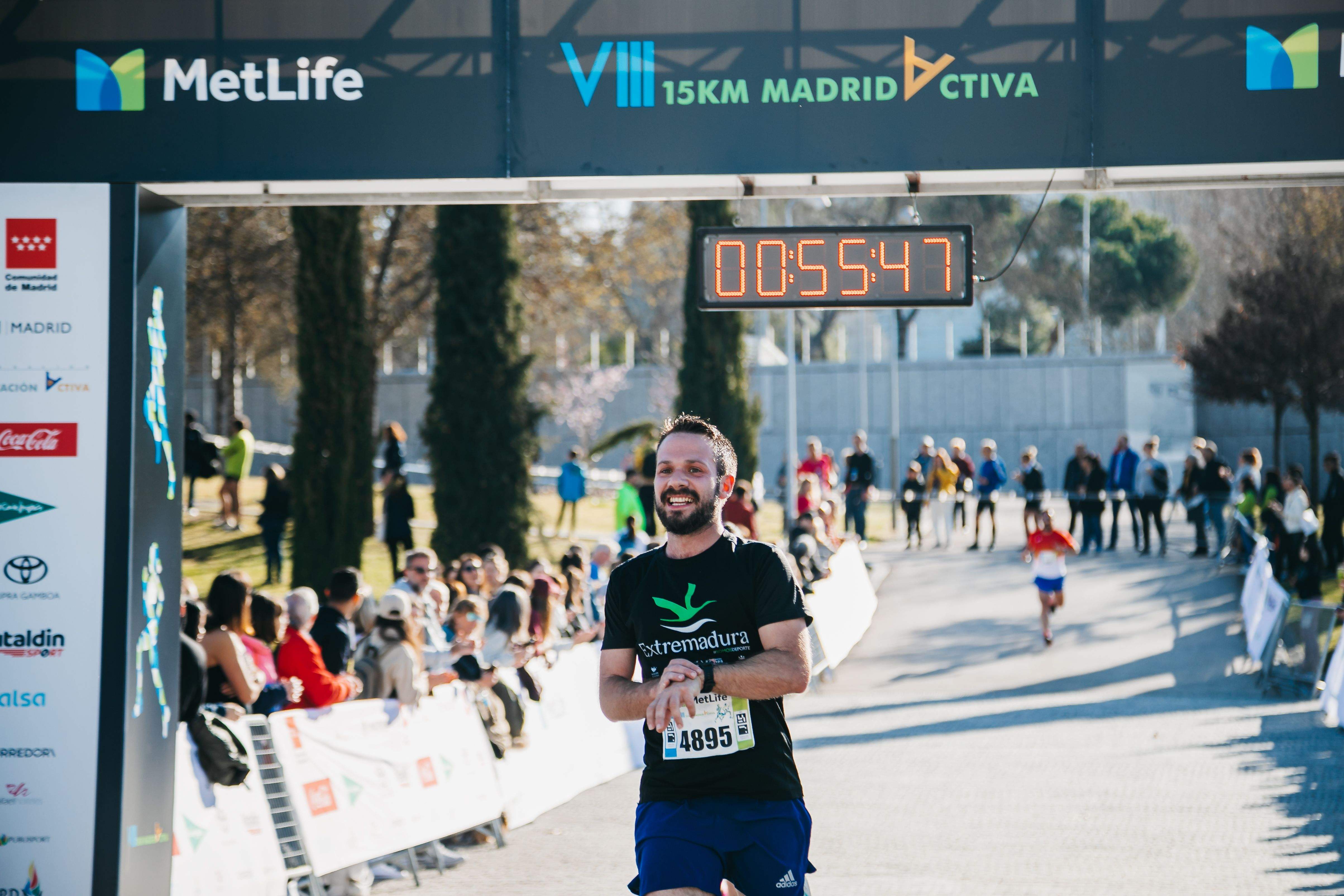 Todas las fotos del Metlife 15K Madrid Activa 2023 99