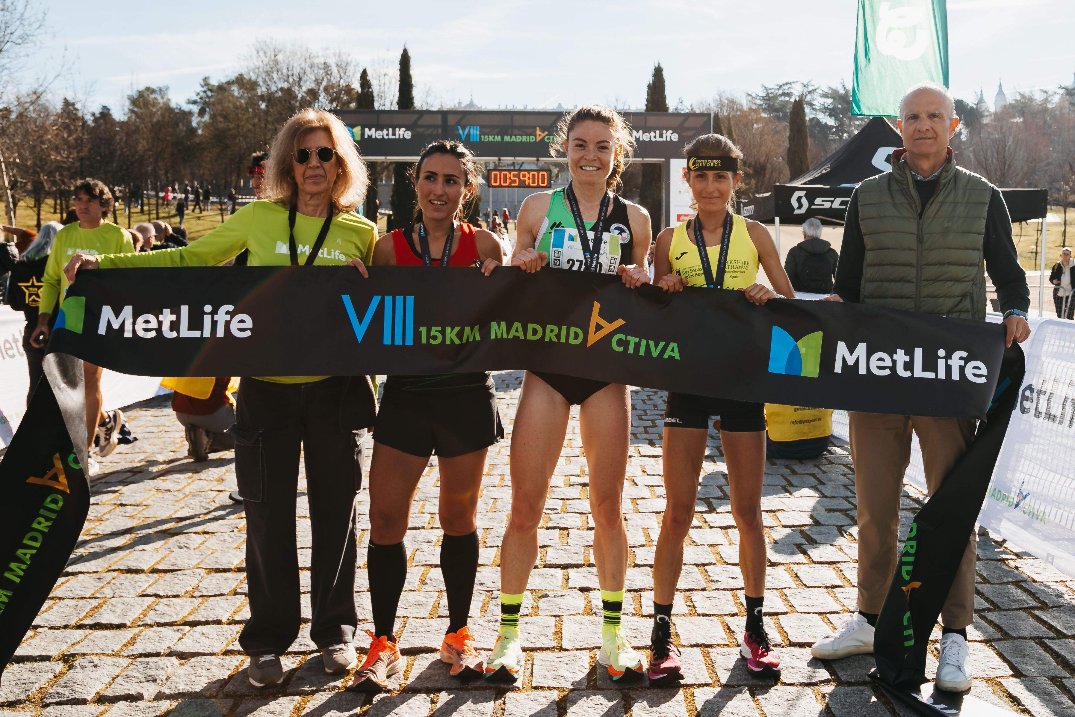 Todas las fotos del Metlife 15K Madrid Activa 2023 138