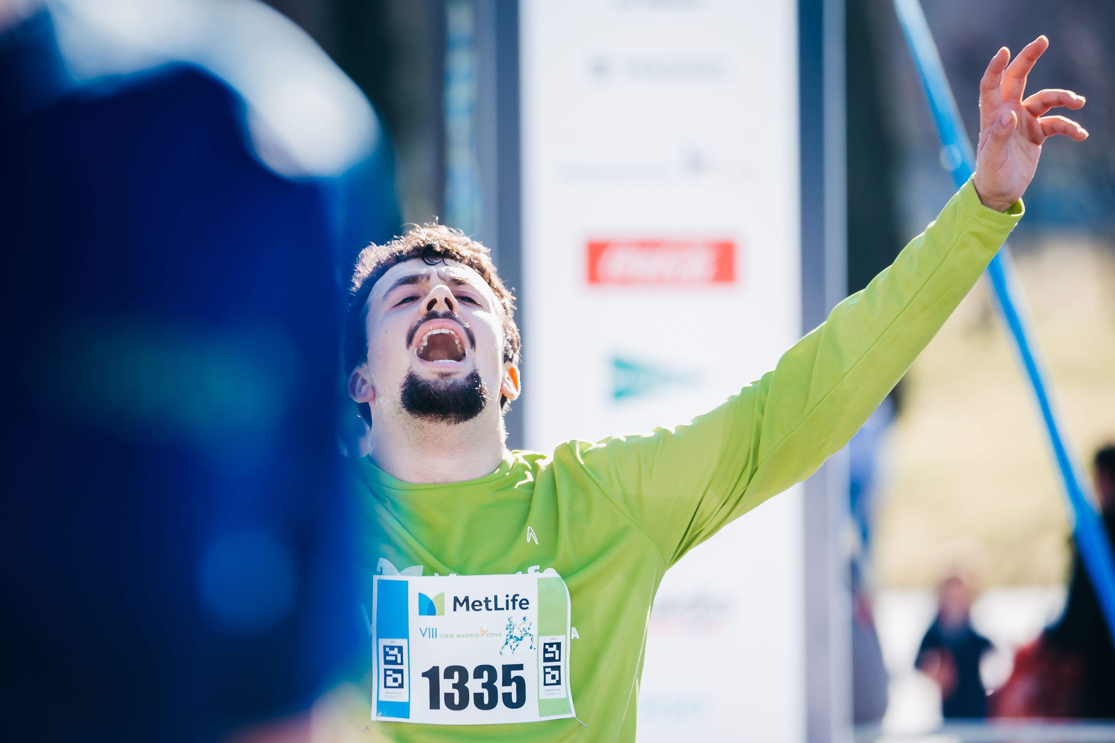 Imagen de la línea de meta de los 15 Km MetLife Madrid Activa 2023