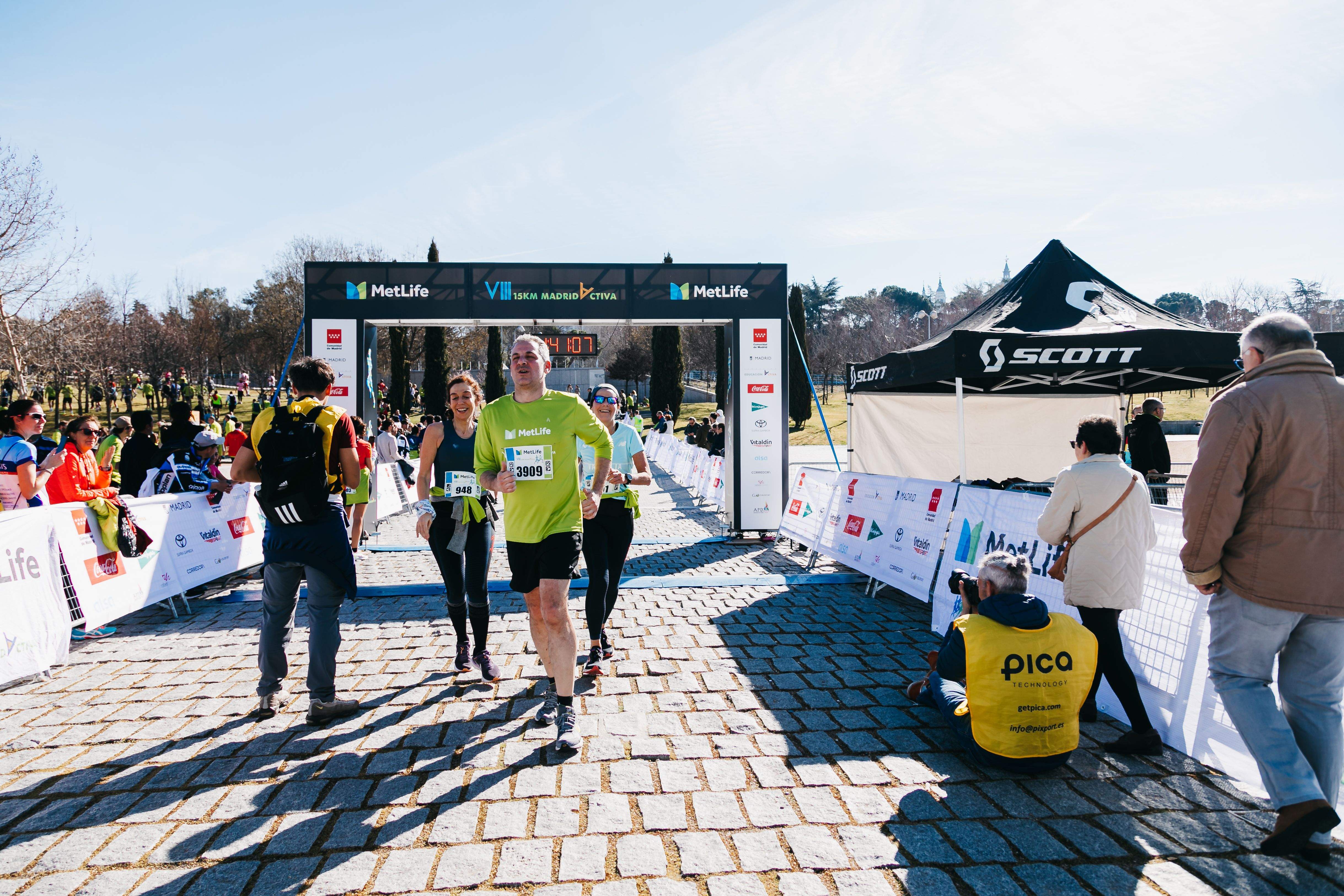 Todas las fotos del Metlife 15K Madrid Activa 2023 923