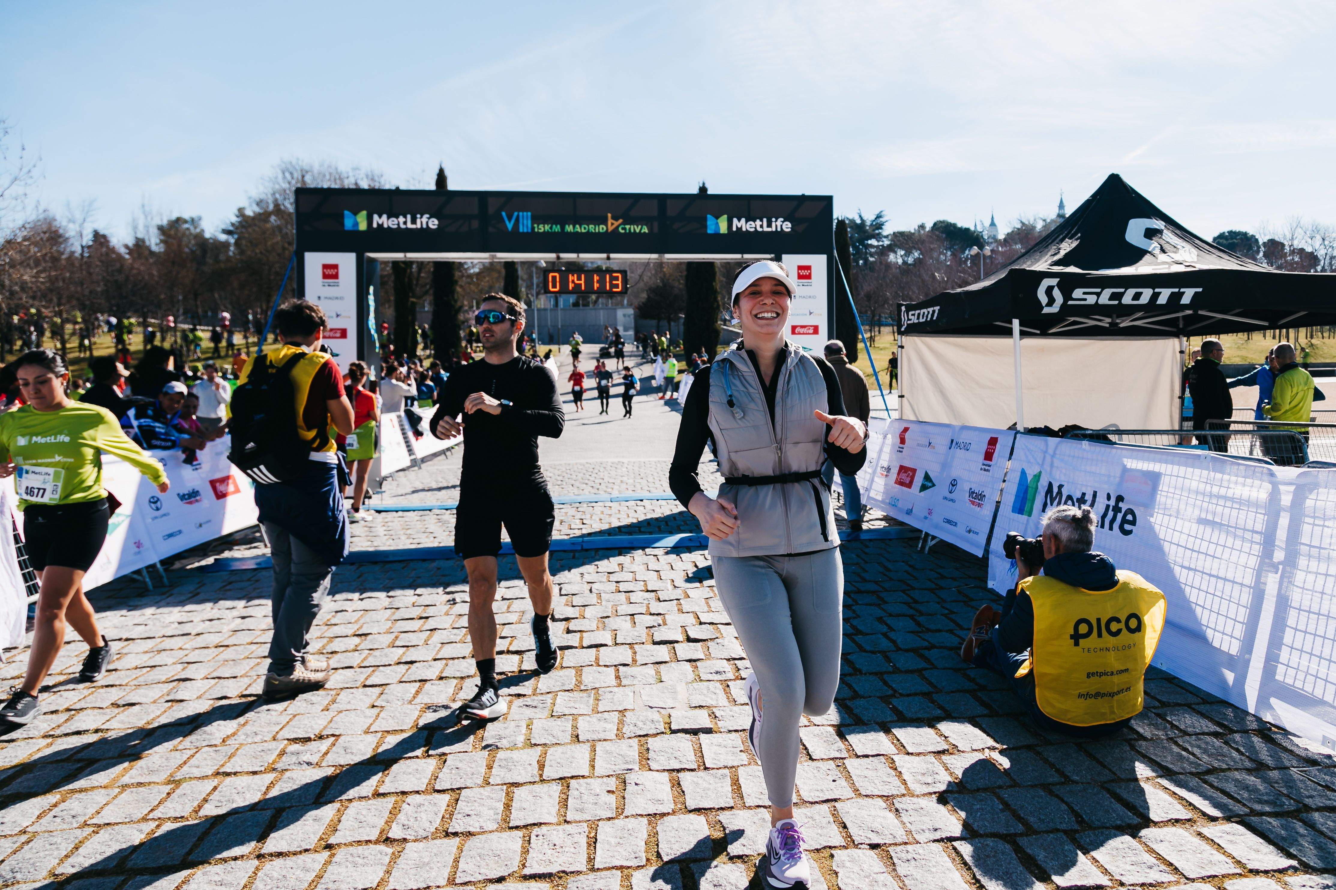 Todas las fotos del Metlife 15K Madrid Activa 2023 924